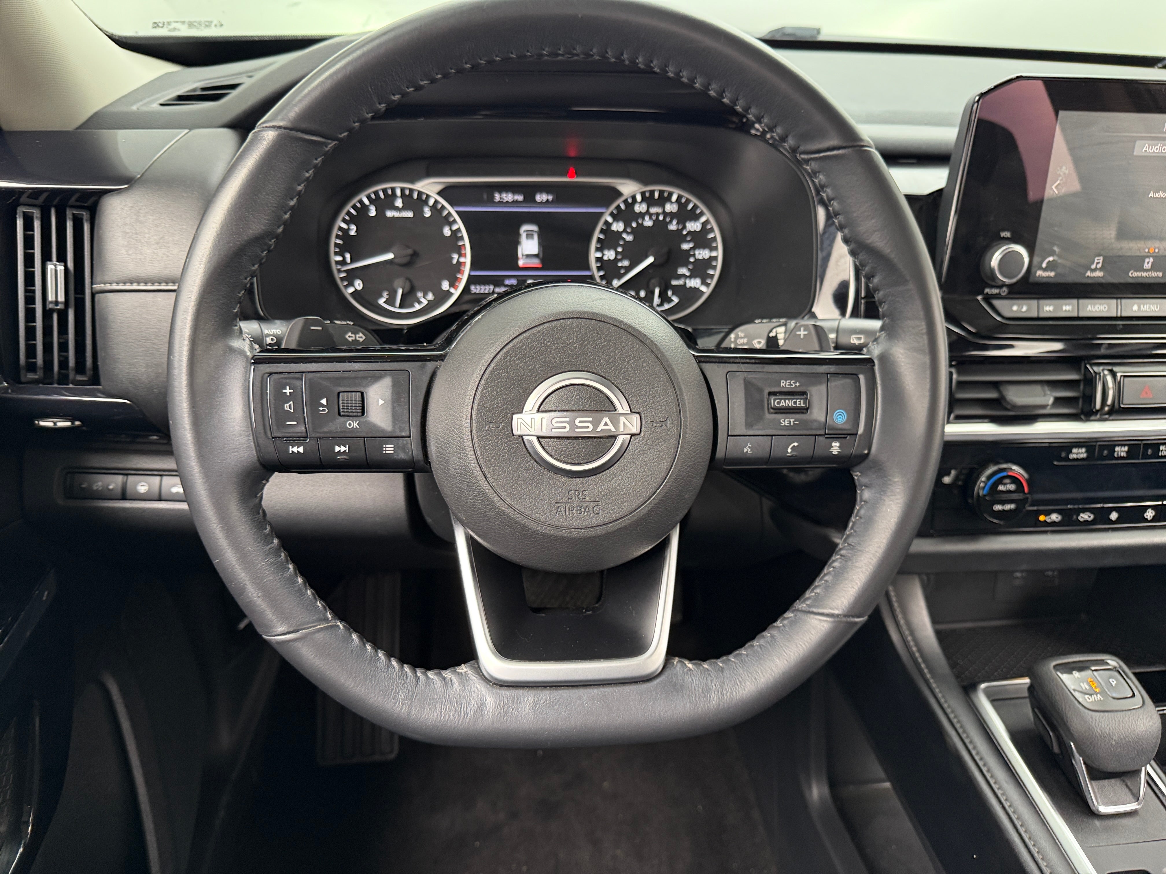 2022 Nissan Pathfinder SV 5