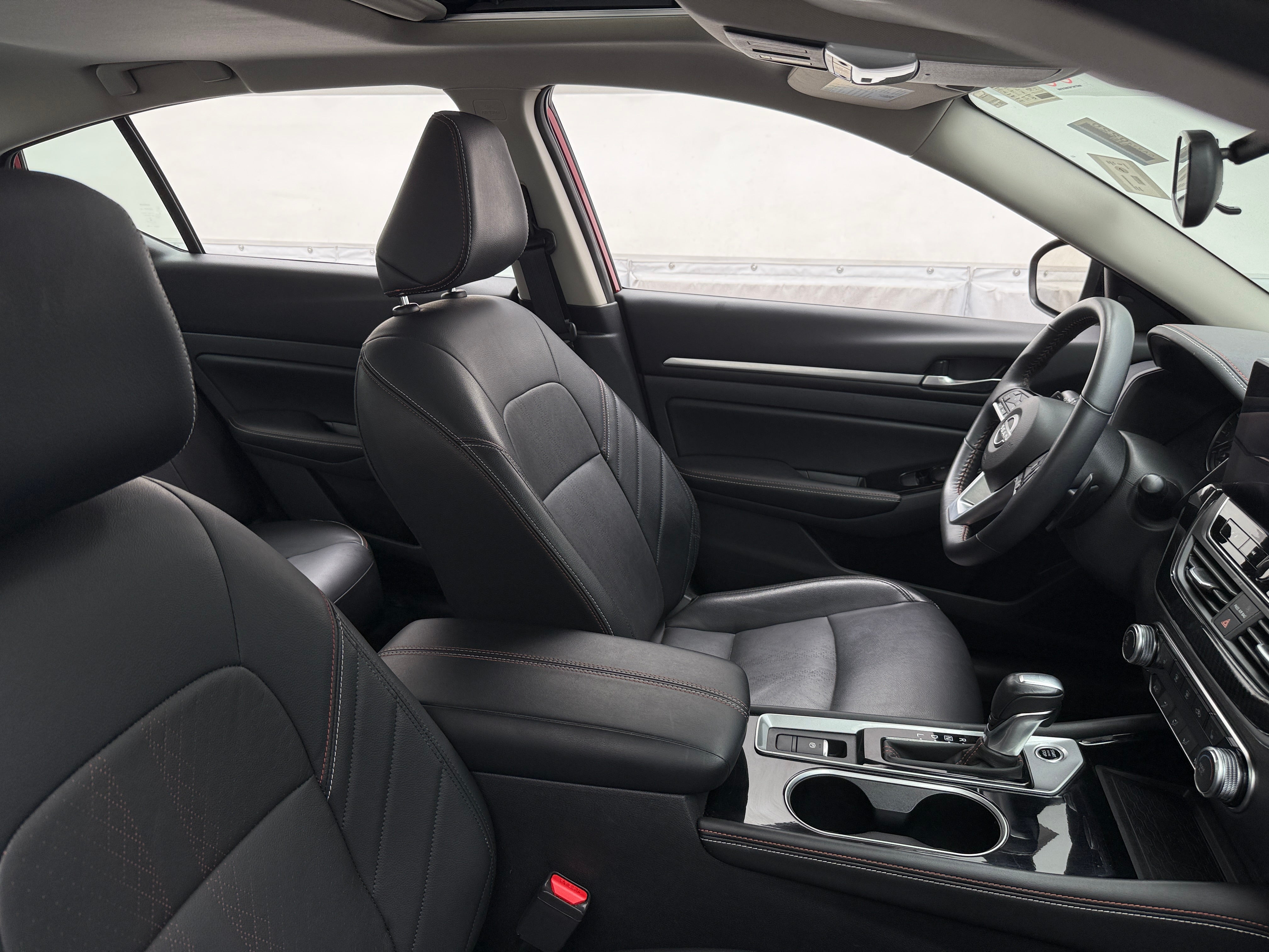 2024 Nissan Altima SR 2