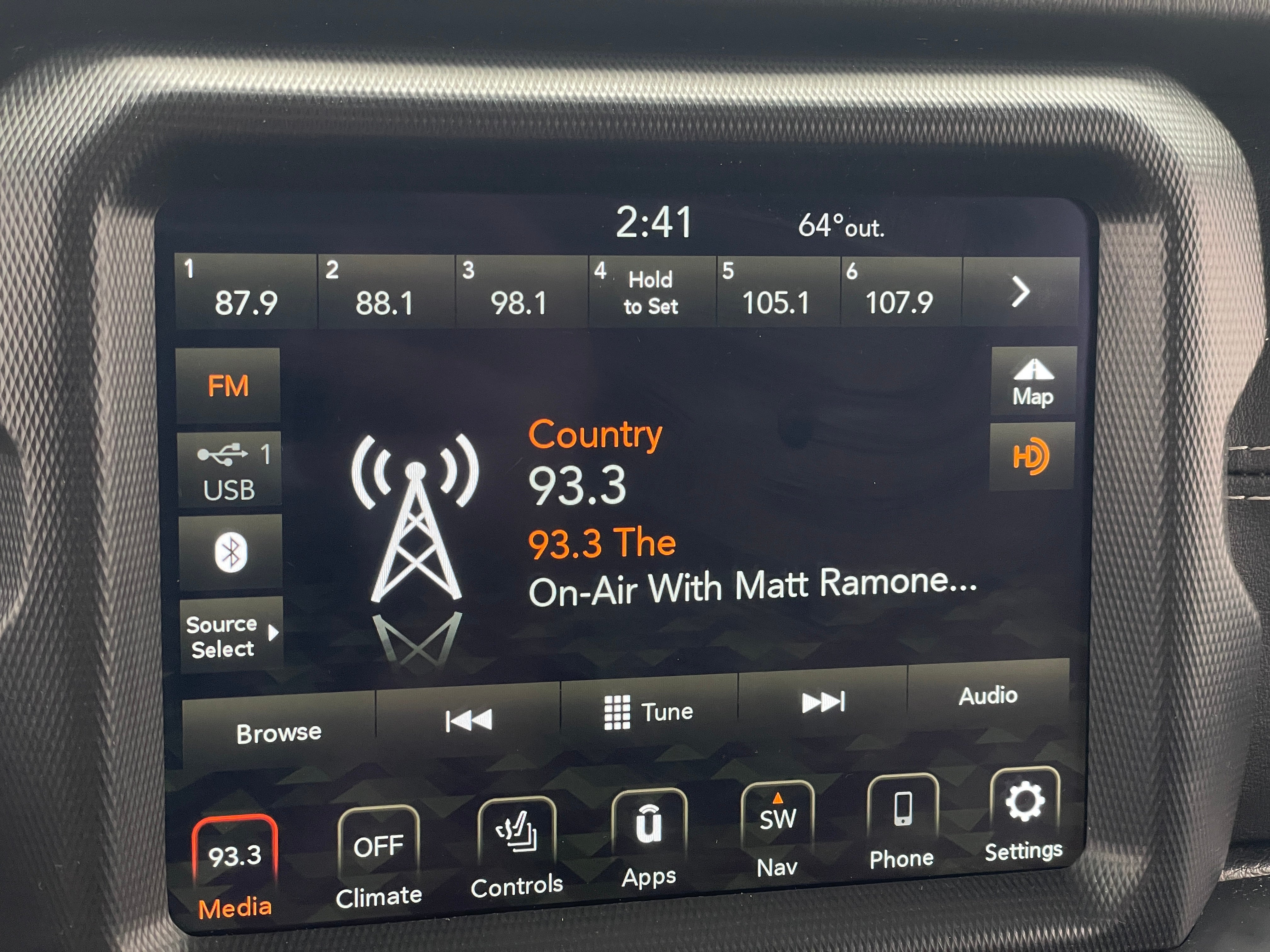 2021 Jeep Wrangler Unlimited Sahara 4xe 3