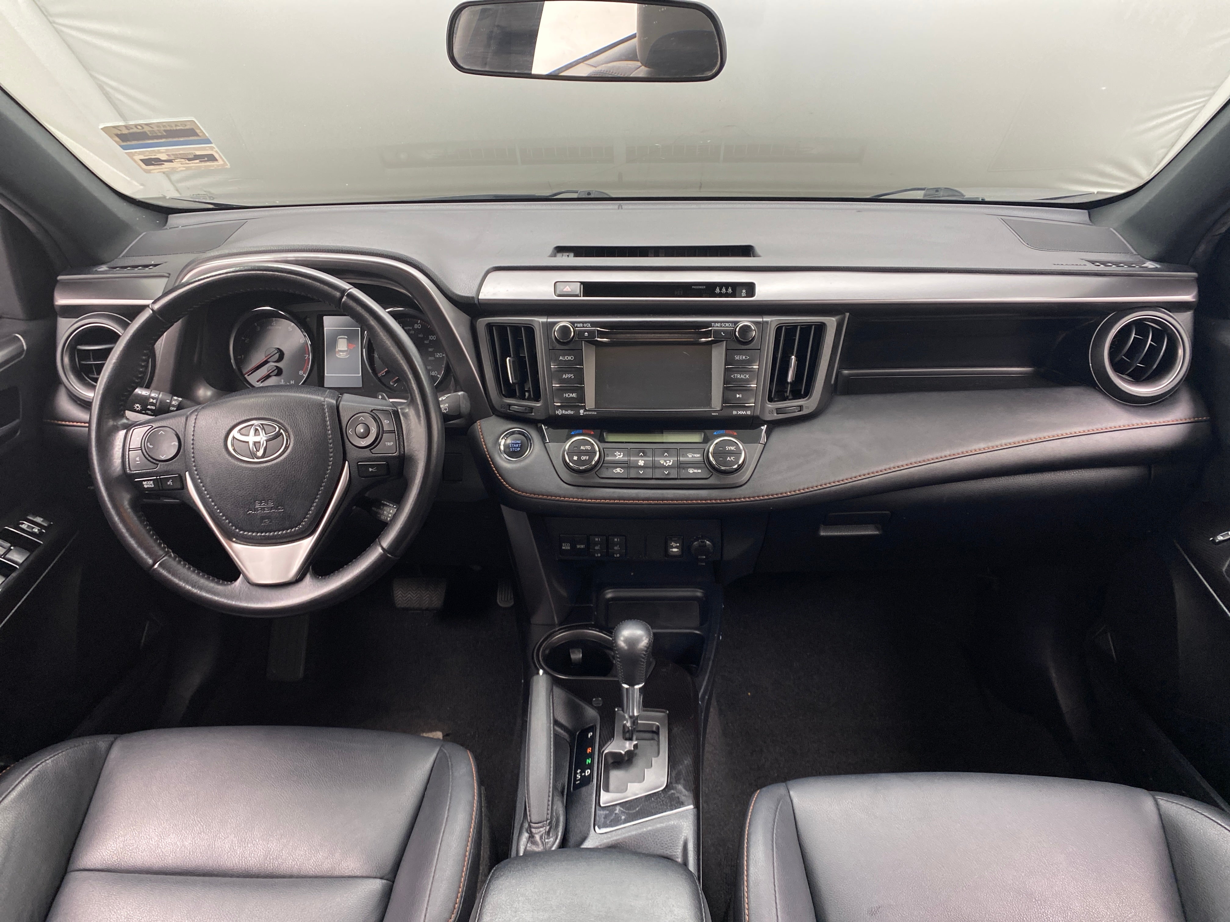 2017 Toyota RAV4 SE 2