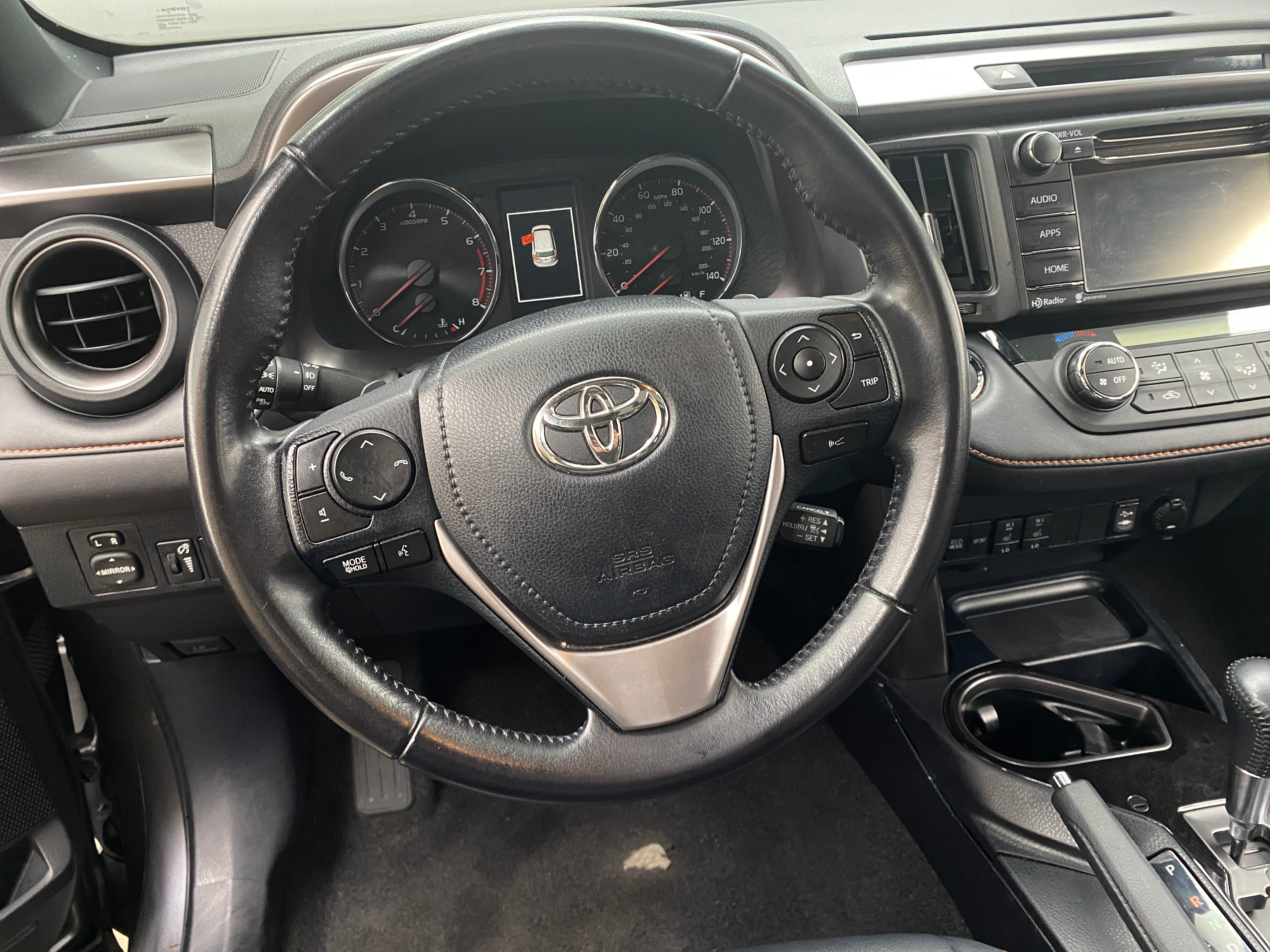 2017 Toyota RAV4 SE 4
