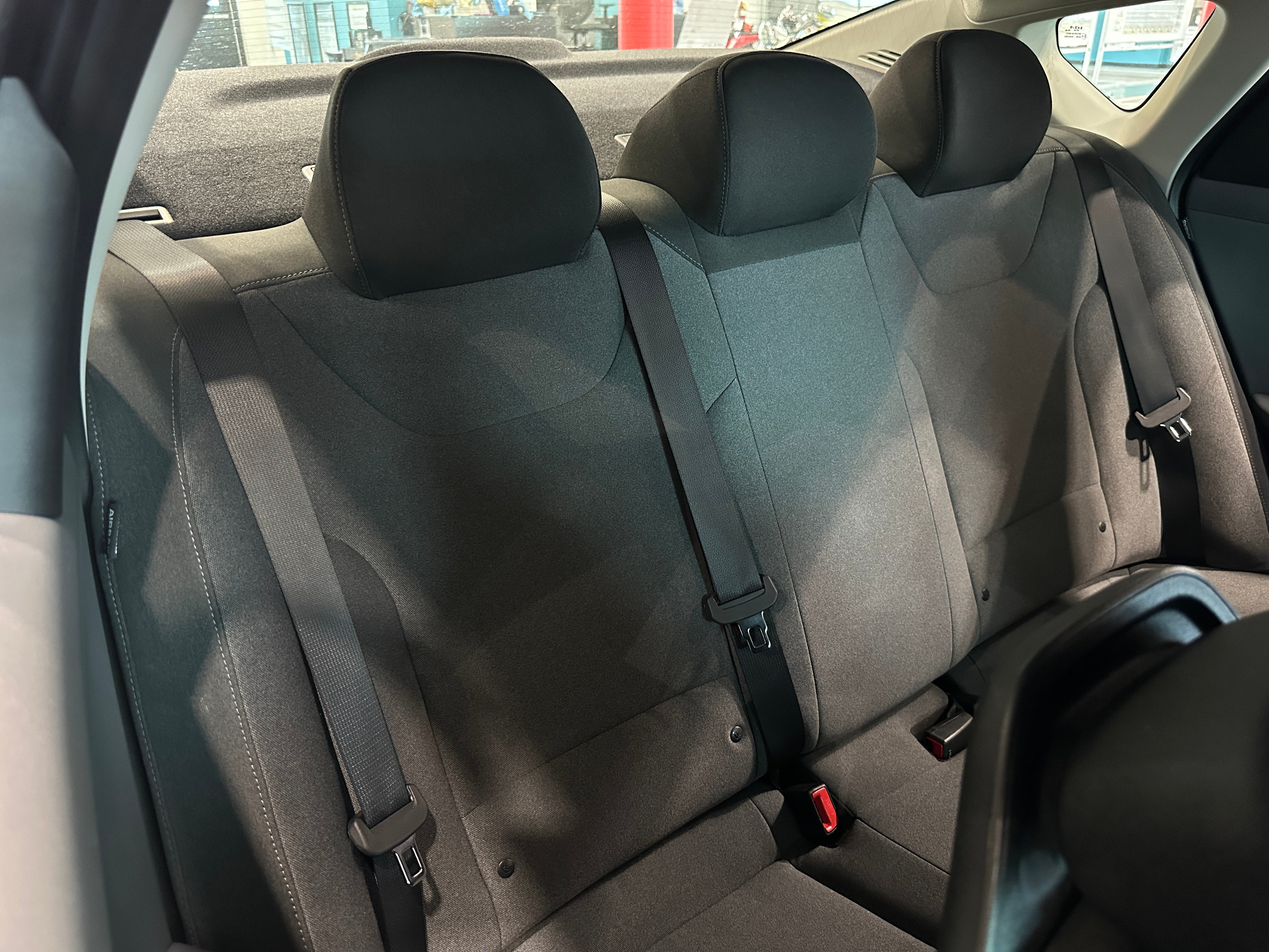 2025 Kia K4 LX 6
