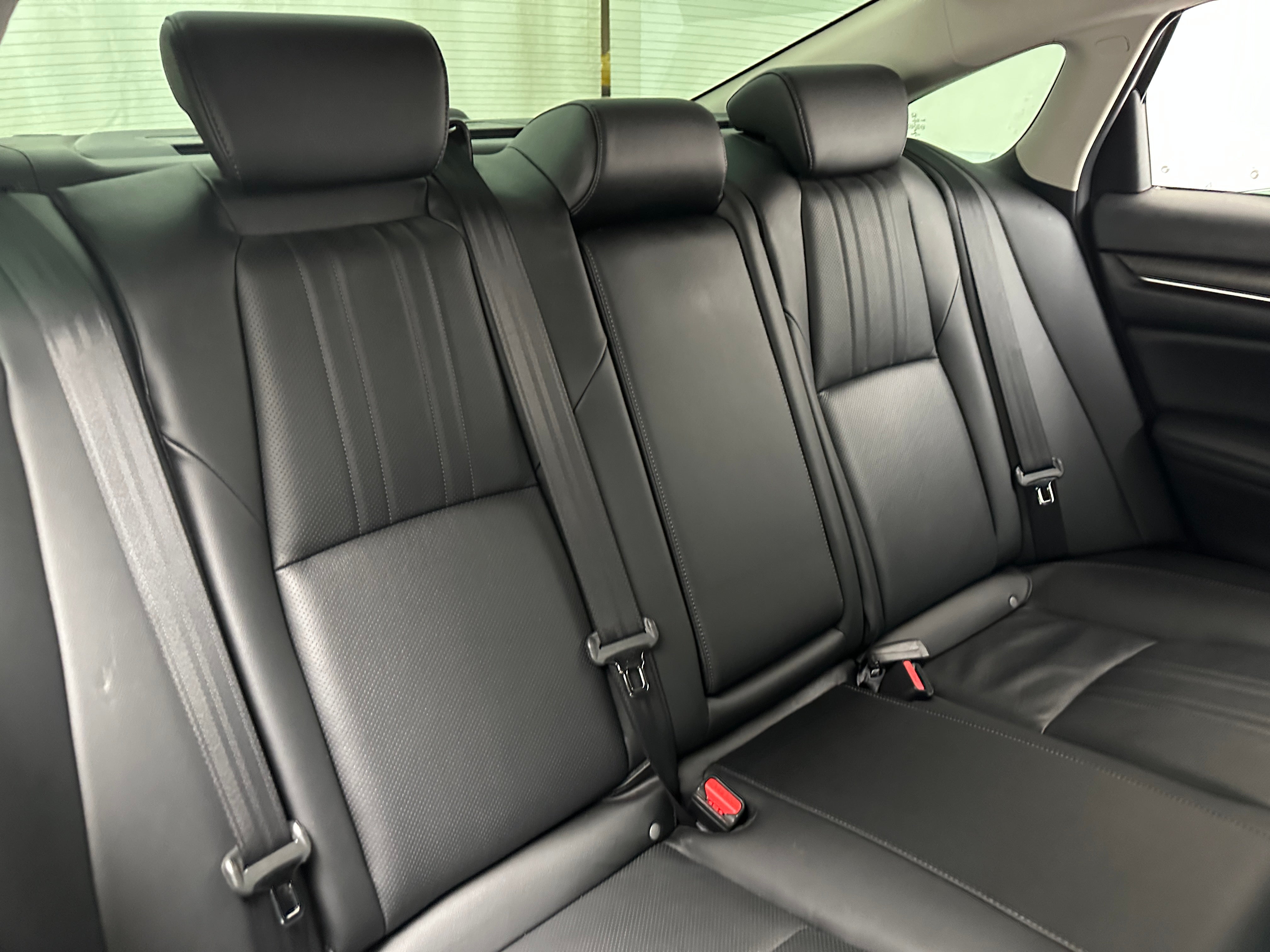 2022 Honda Accord Touring 5