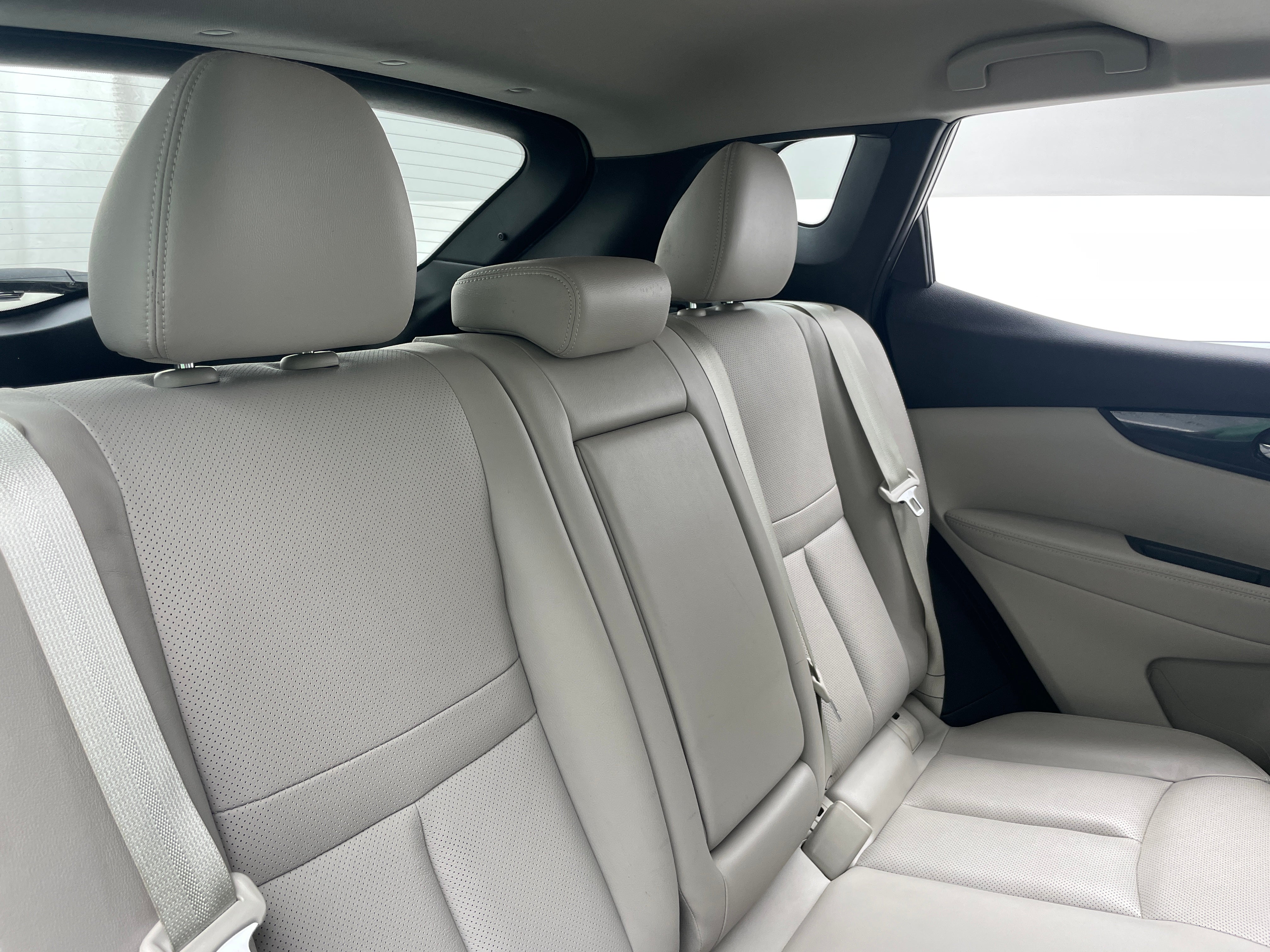 2017 Nissan Rogue Sport SL 5
