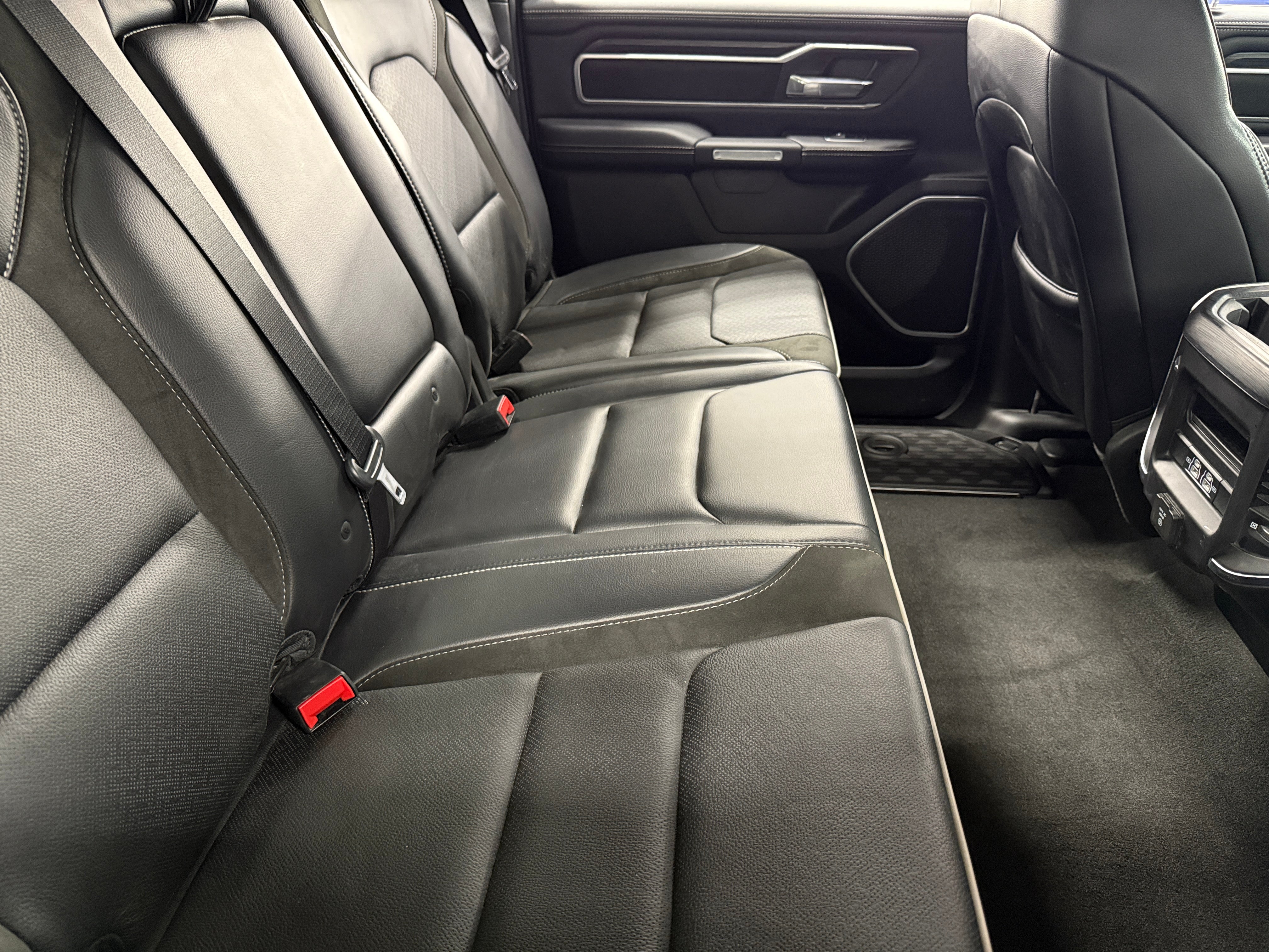 2023 RAM 1500 Laramie 5