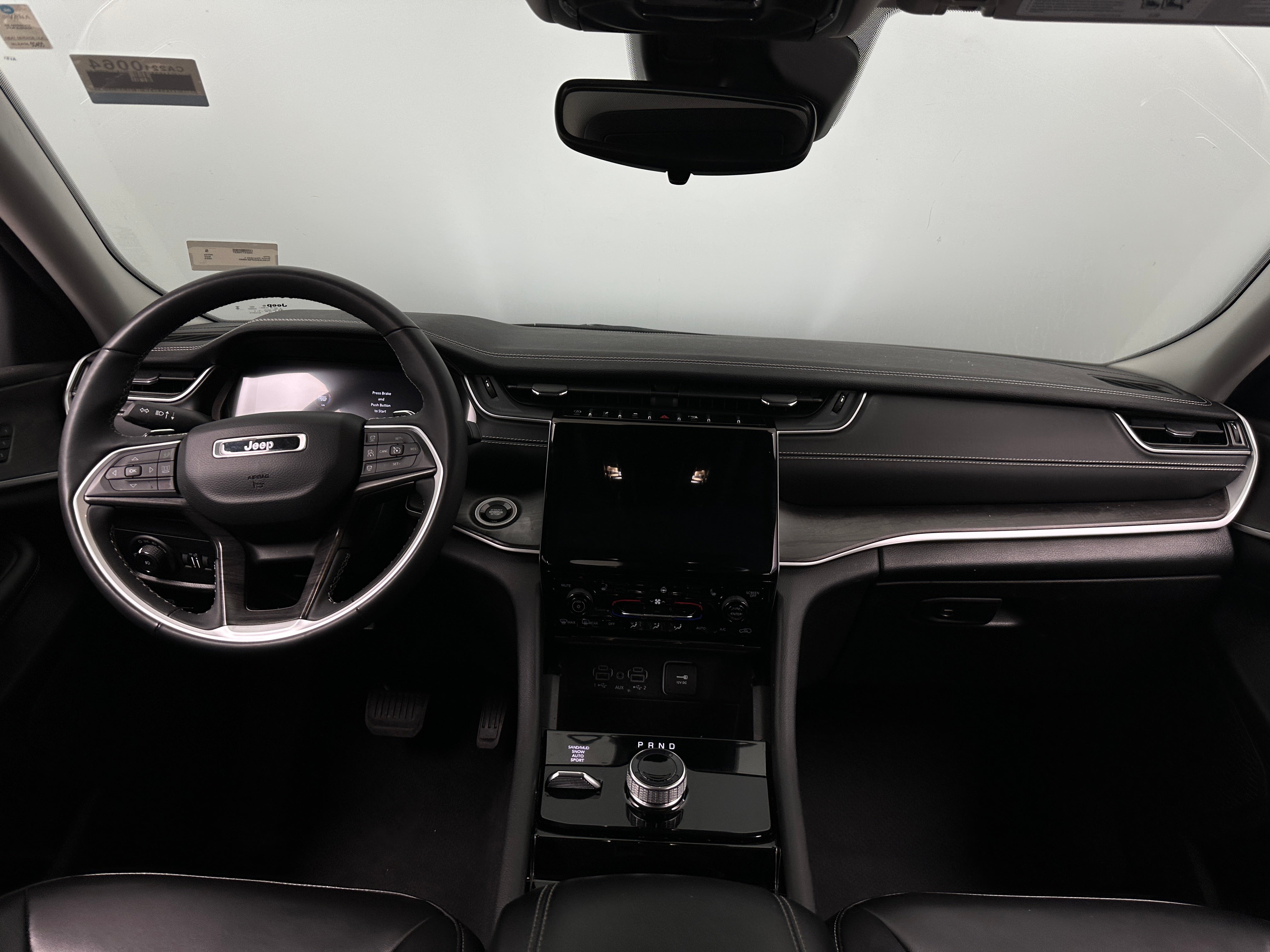 2023 Jeep Grand Cherokee L Limited Edition 2