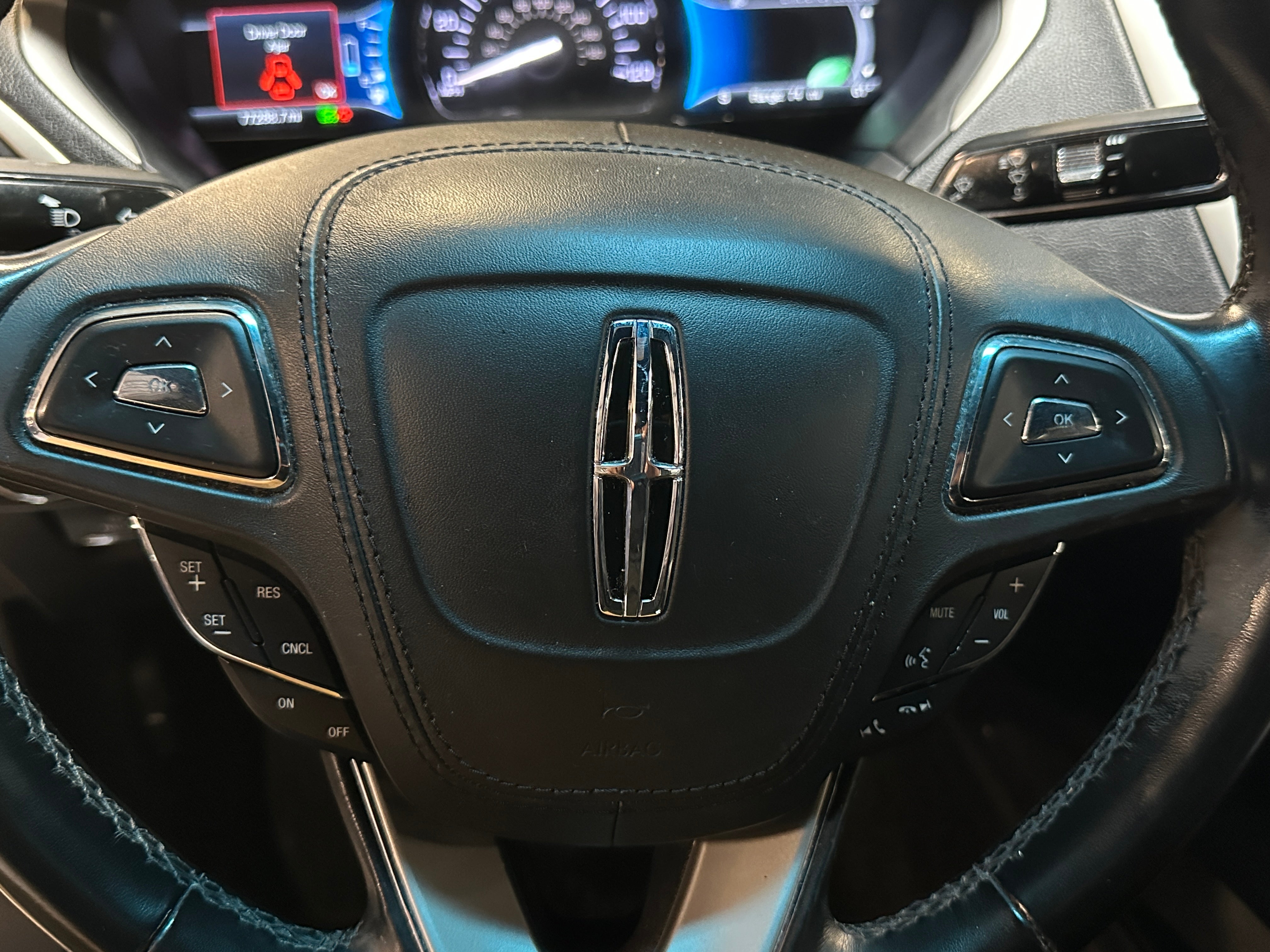 2018 Lincoln MKZ Premiere 4