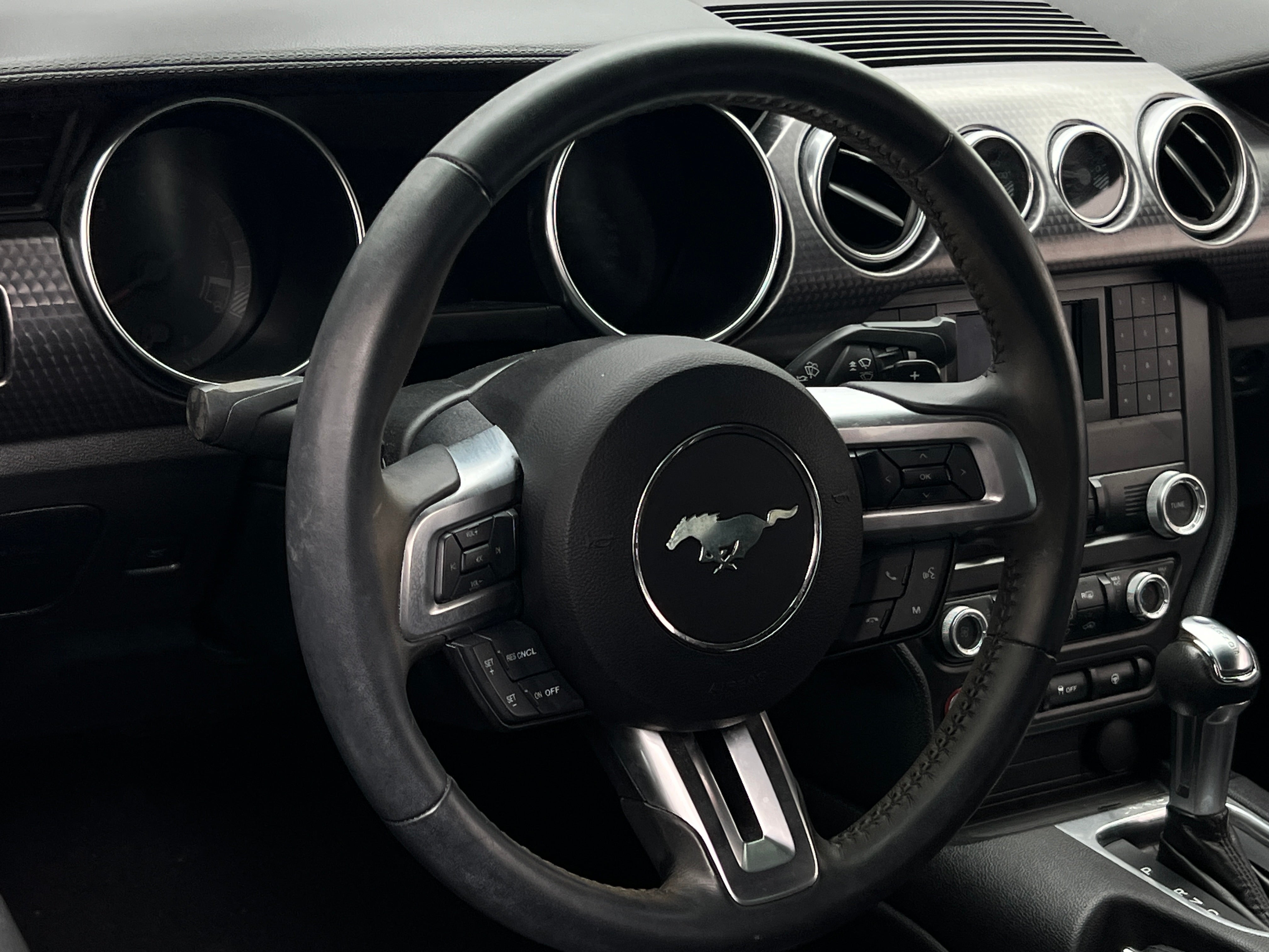 2019 Ford Mustang GT 4