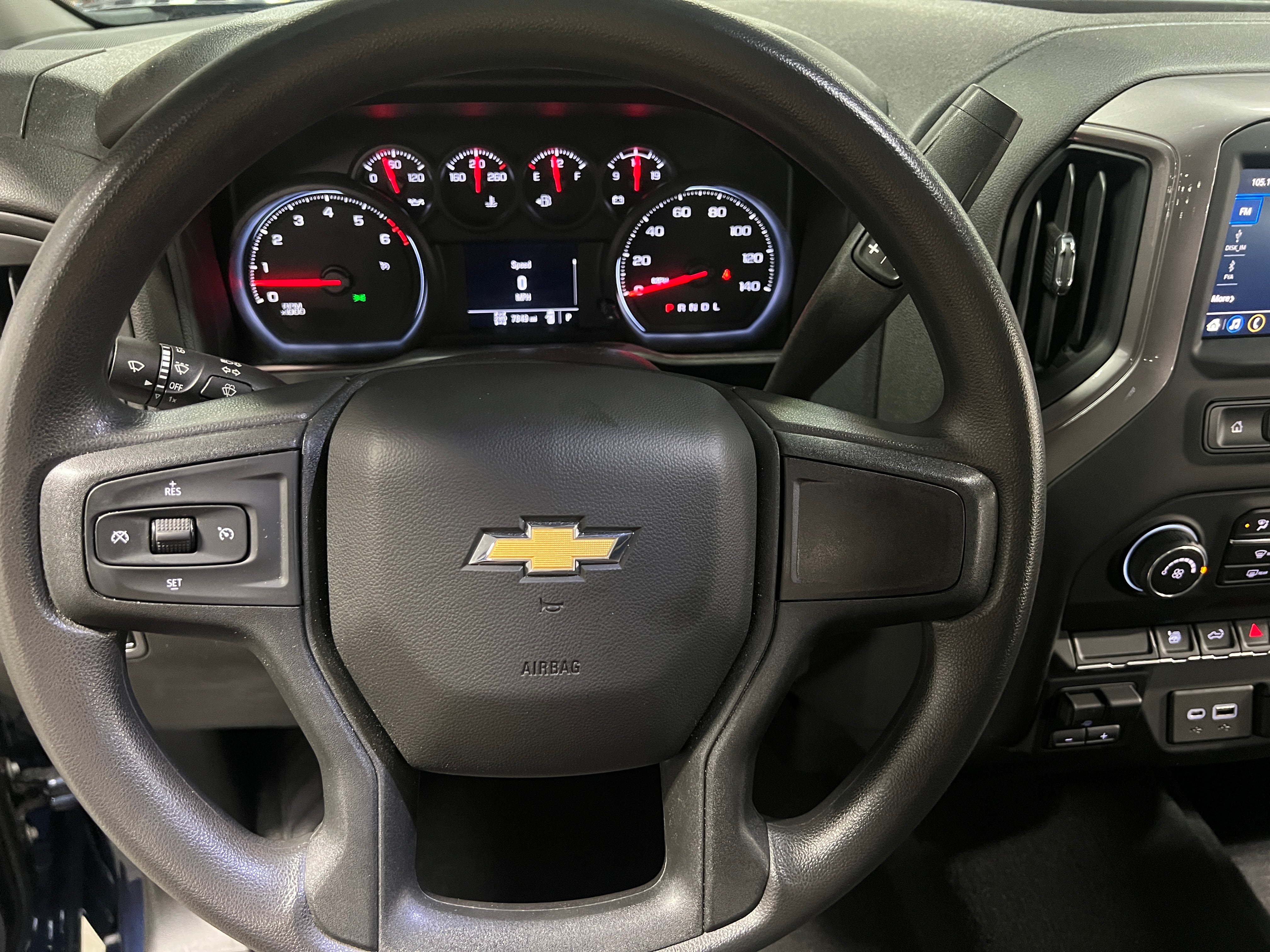 2022 Chevrolet Silverado 2500 Custom 5