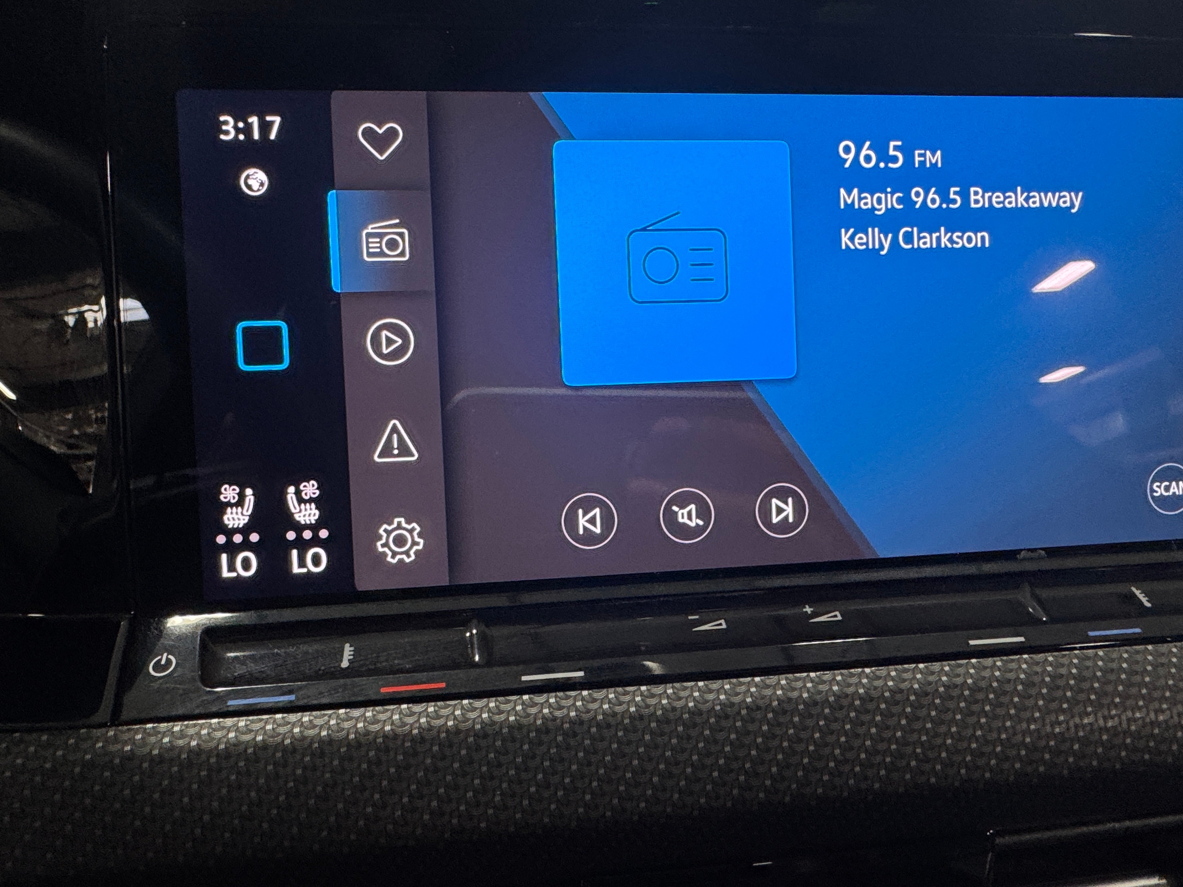 2024 Volkswagen Golf R 4