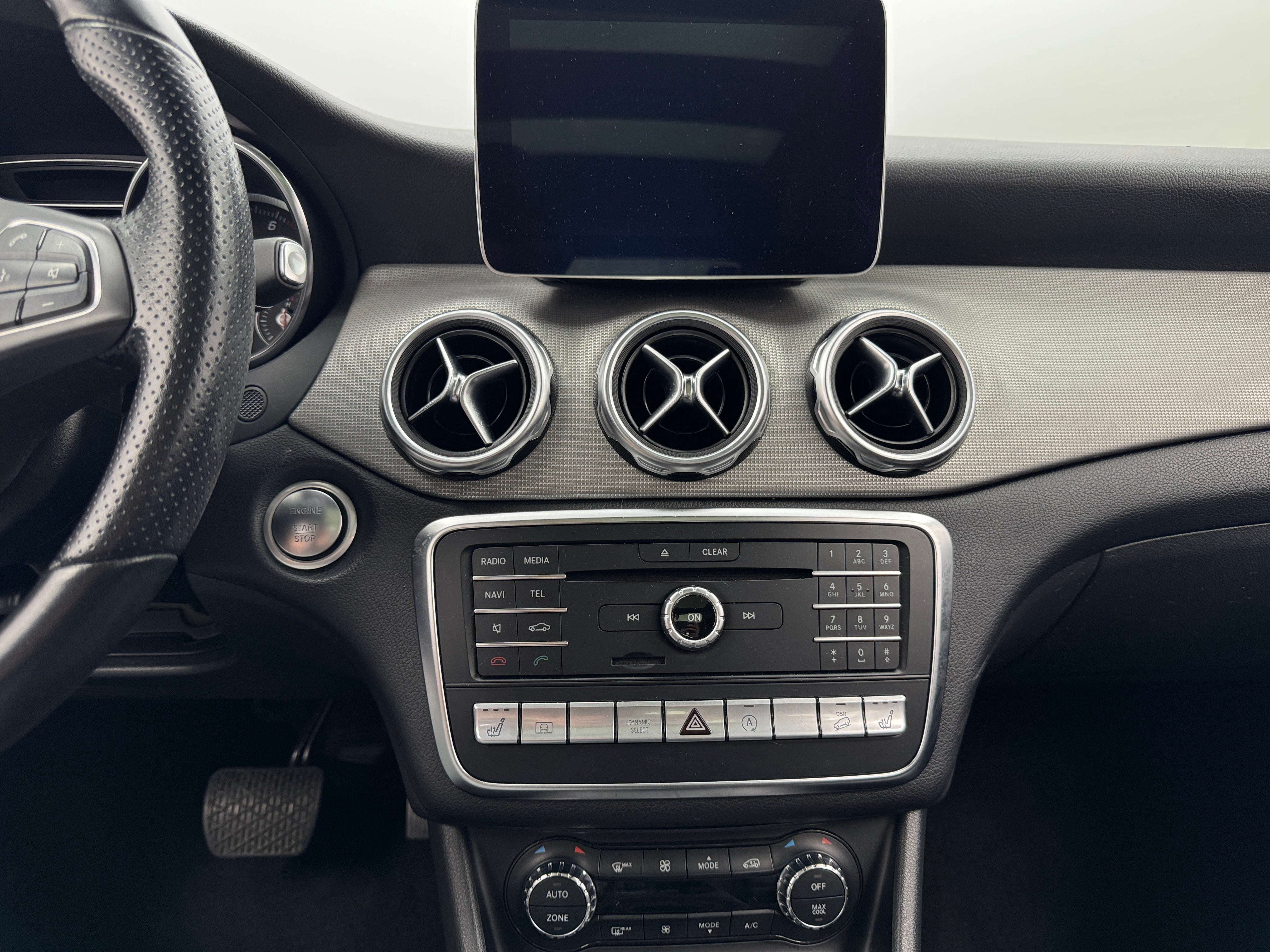 2020 Mercedes-Benz GLA 250 4MATIC 3