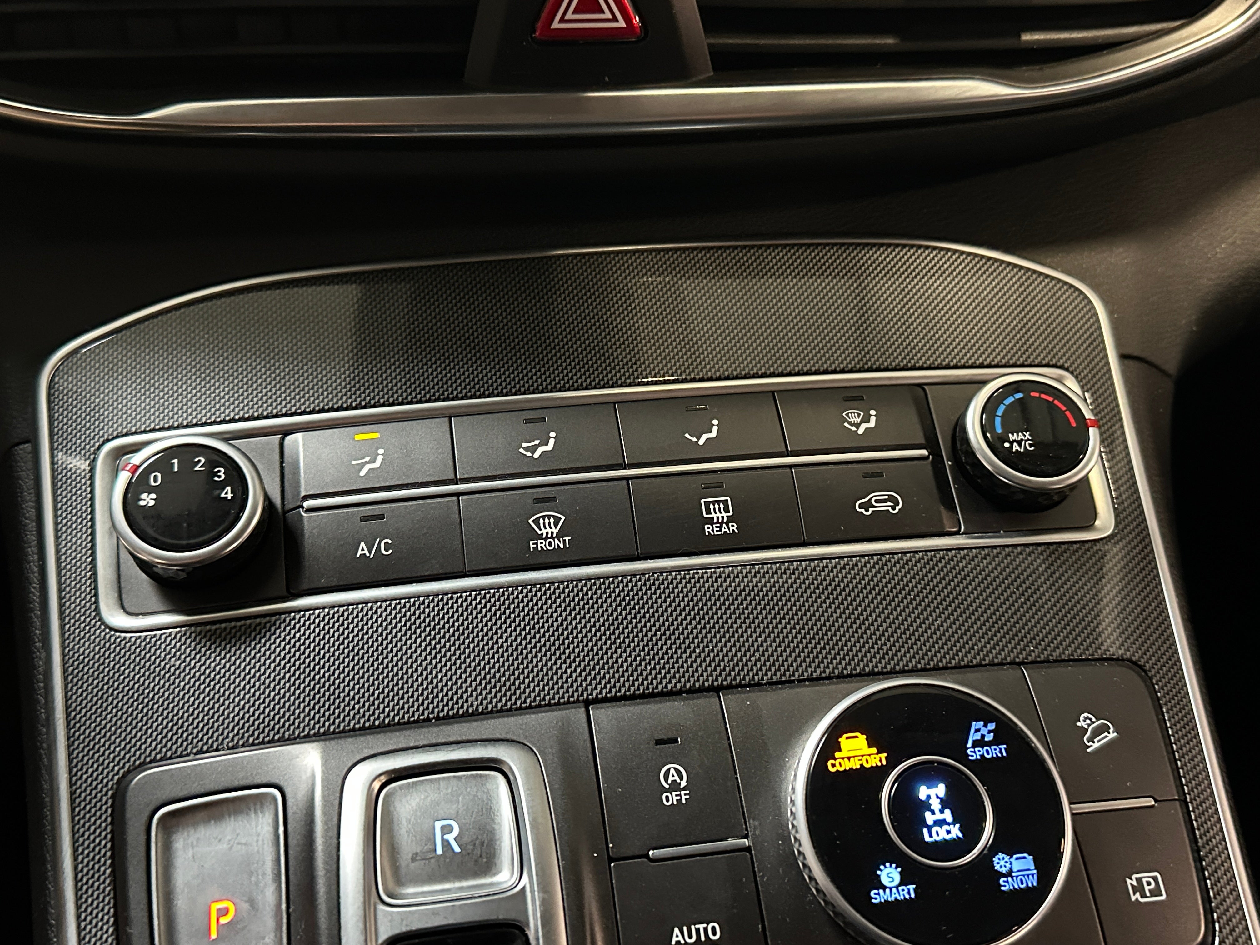 2021 Hyundai Santa Fe SEL 4