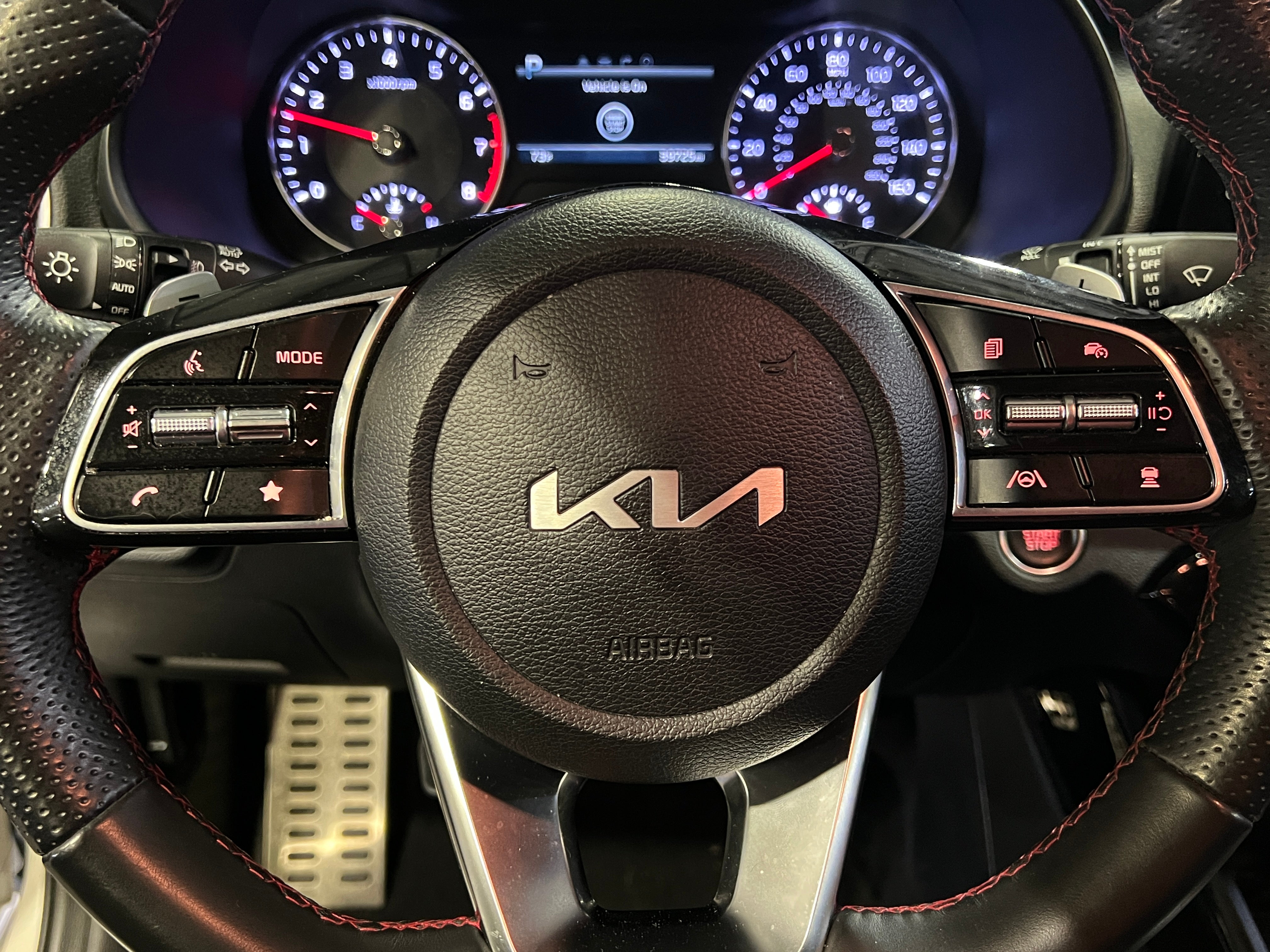 2023 Kia Forte GT 5