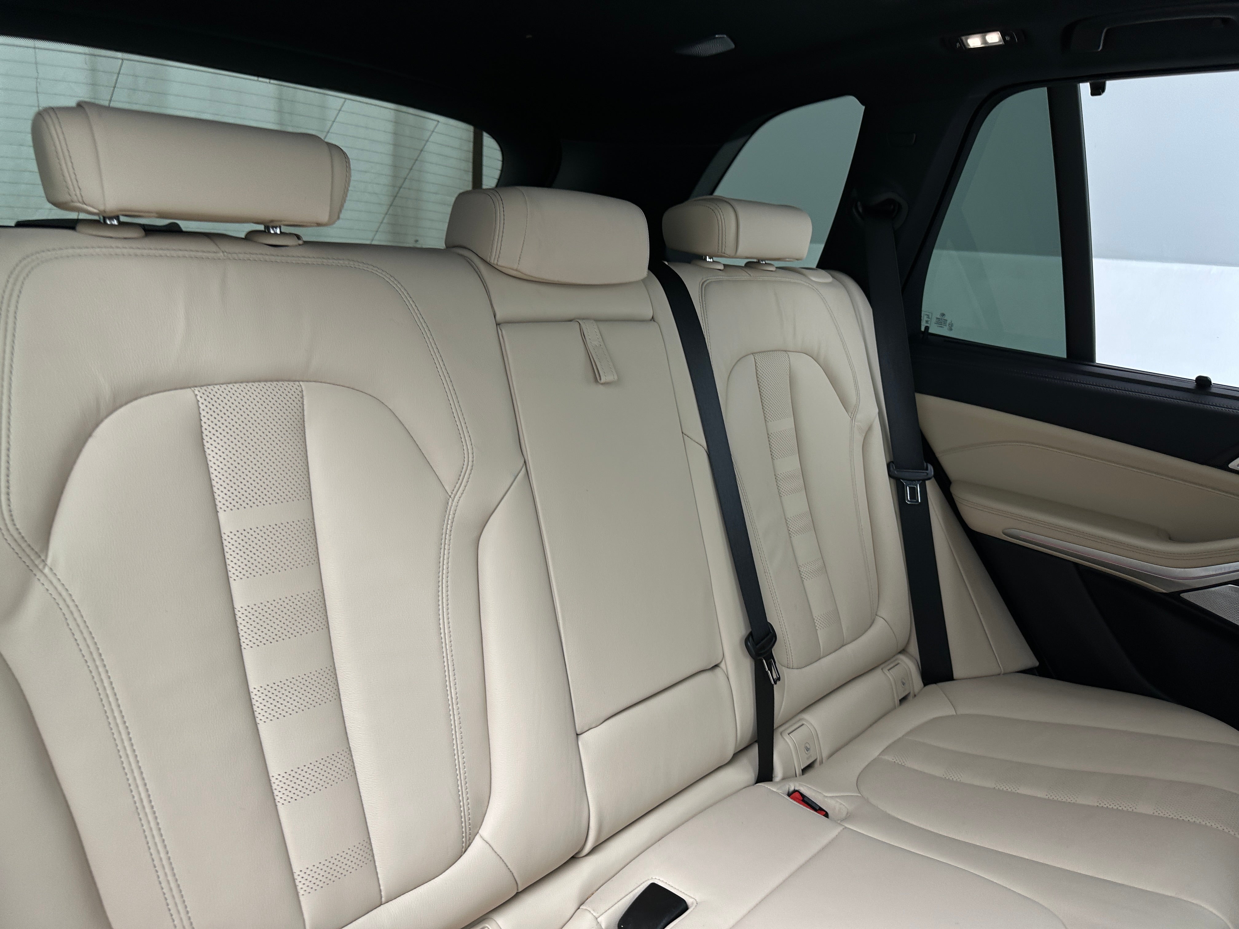 2021 BMW X5 M50i 5
