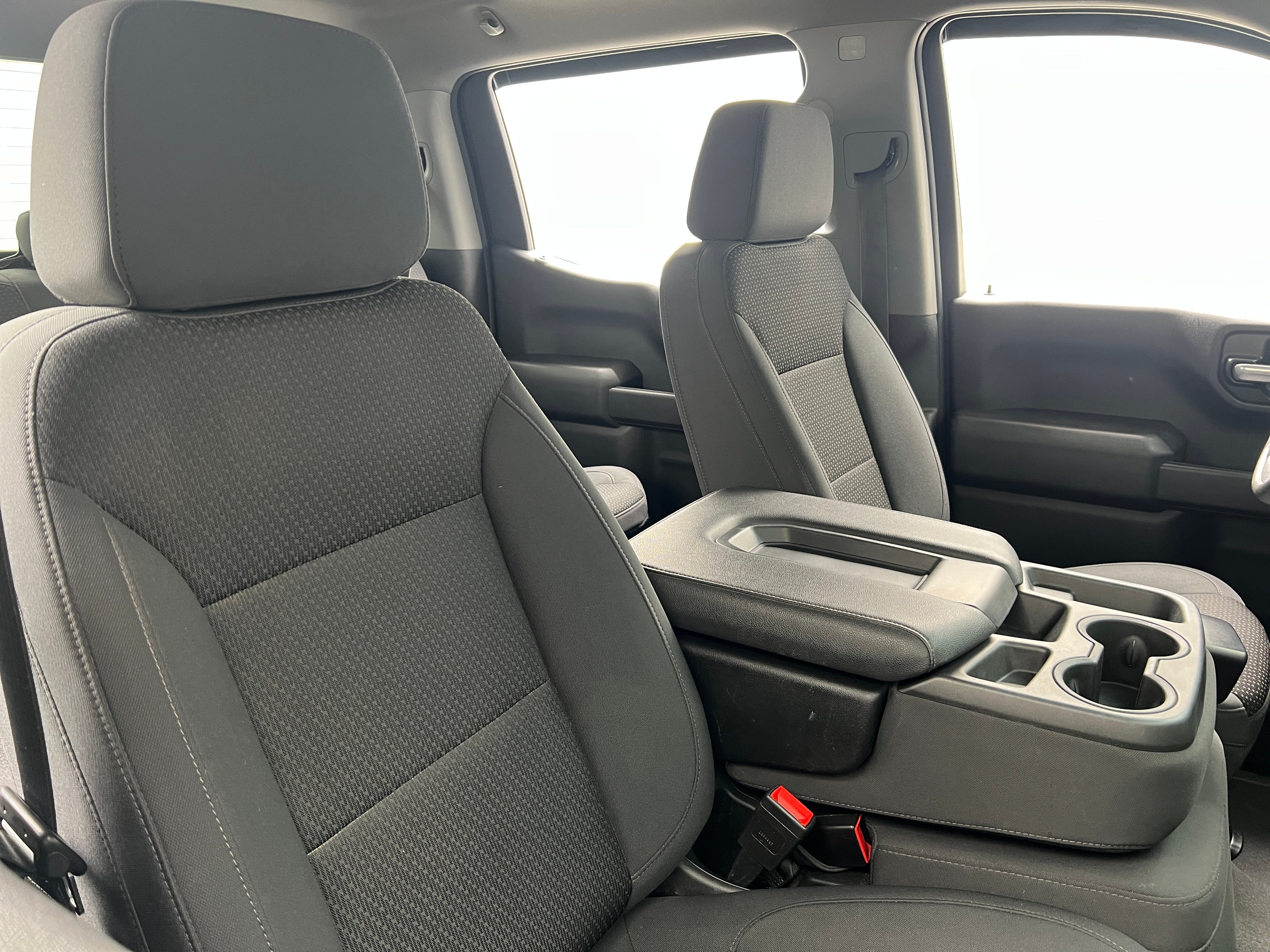 2021 Chevrolet Silverado 1500 Custom 2
