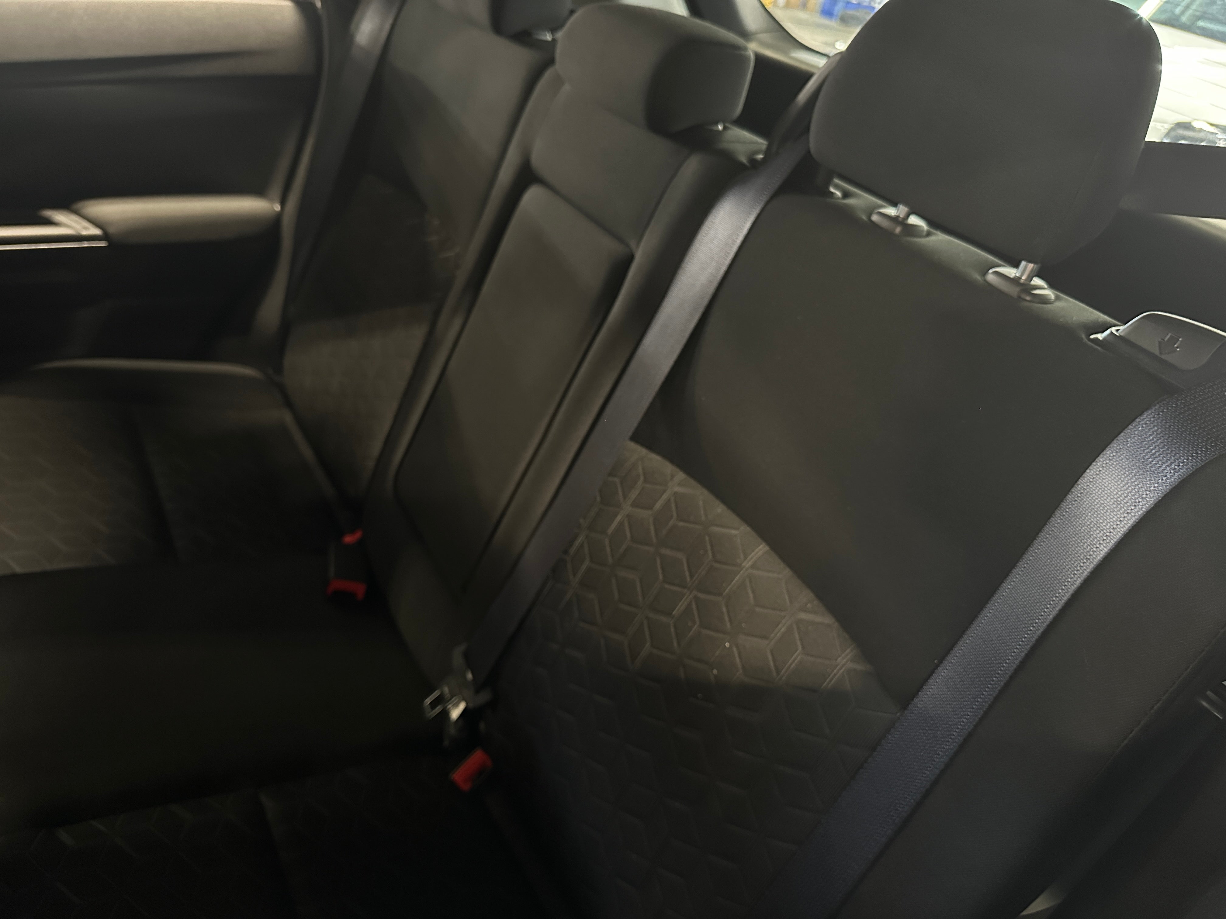 2020 Mitsubishi Outlander Sport ES 6