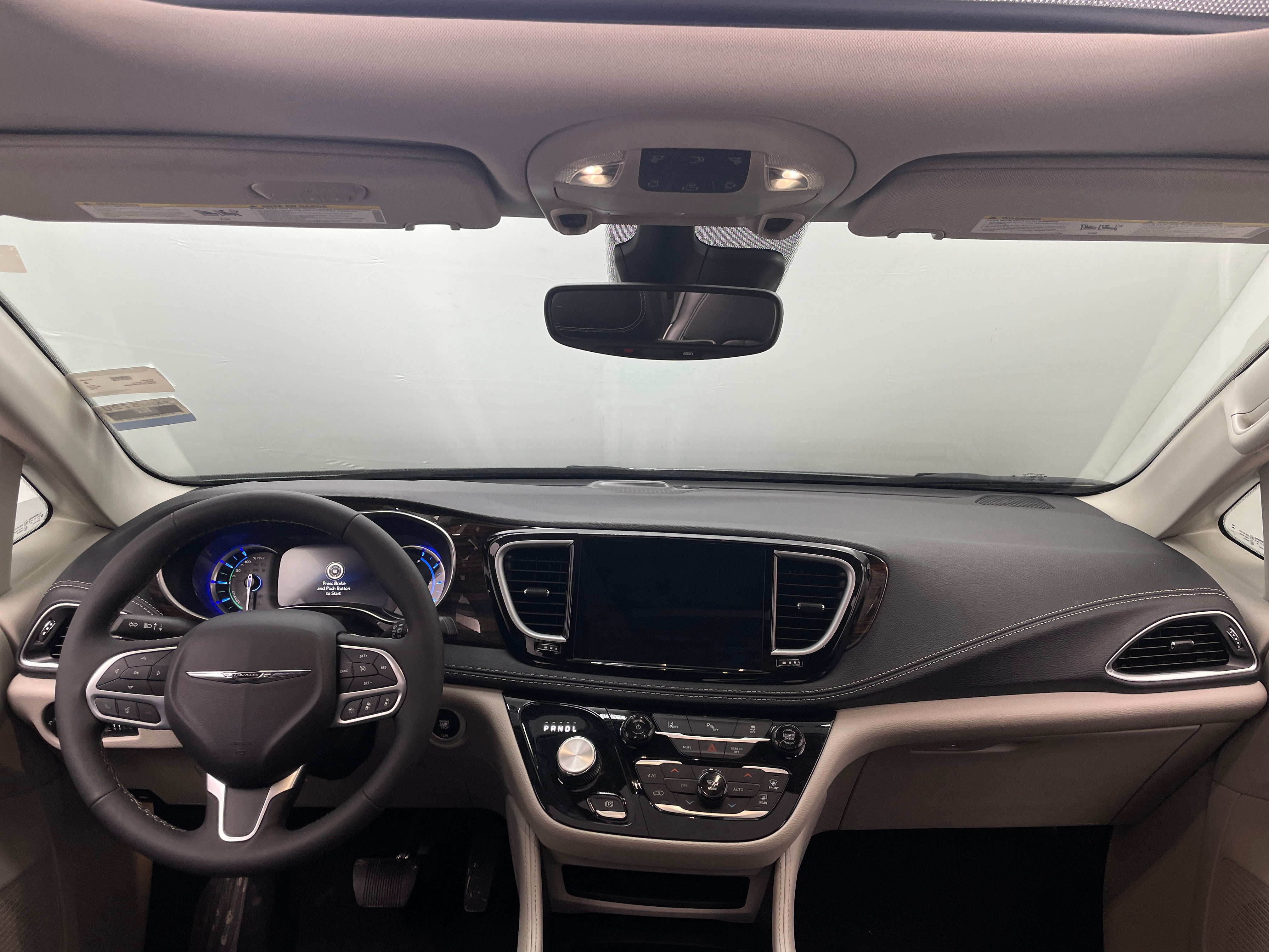 2023 Chrysler Pacifica Hybrid Limited 2