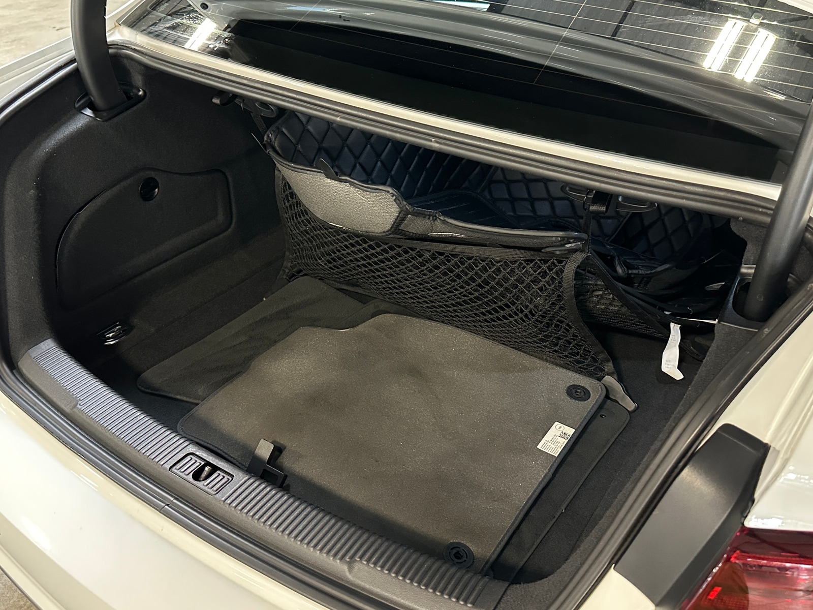 Thumbnail: 2016 Audi A6 - 6
