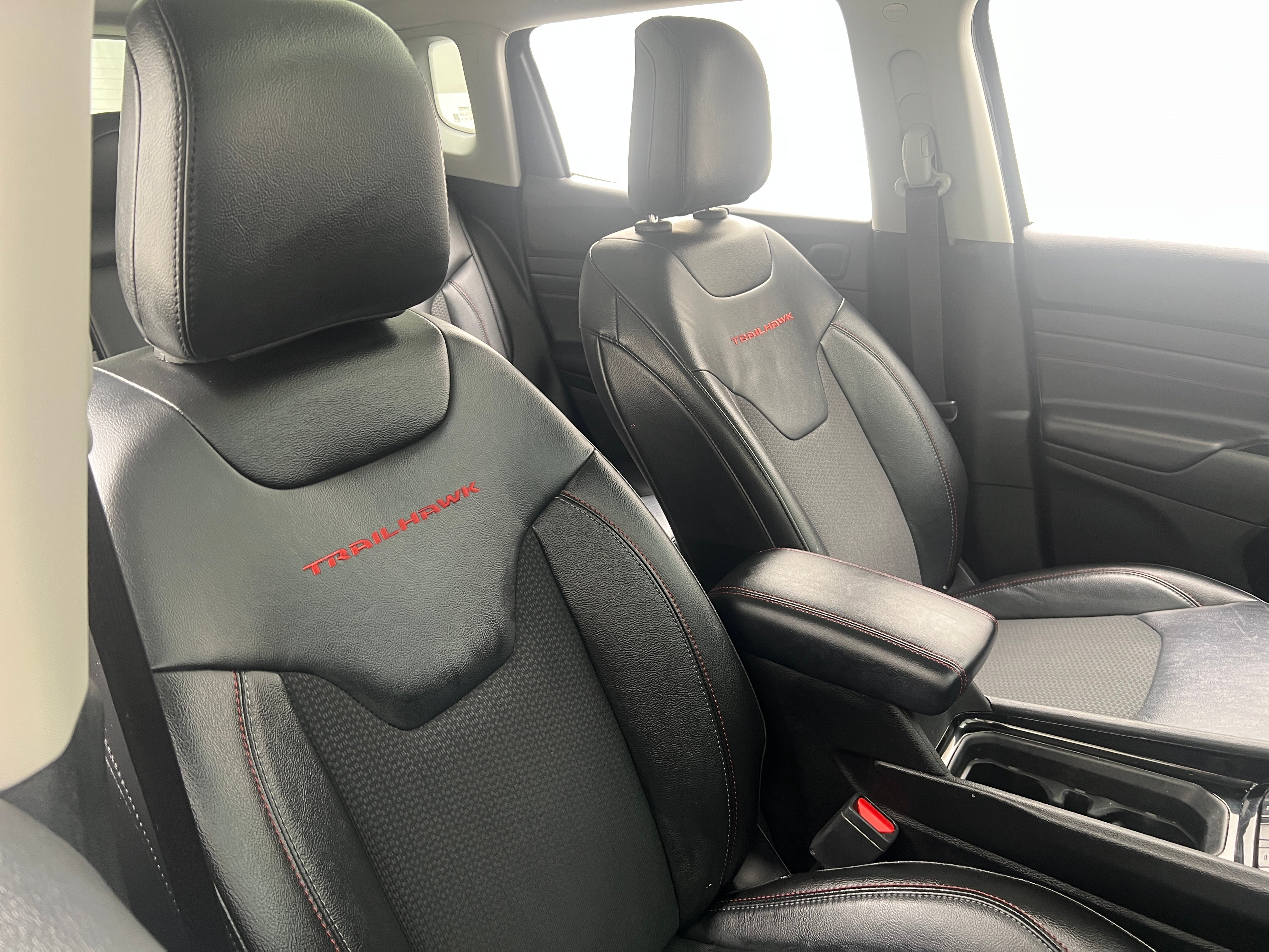 2022 Jeep Compass Trailhawk 2