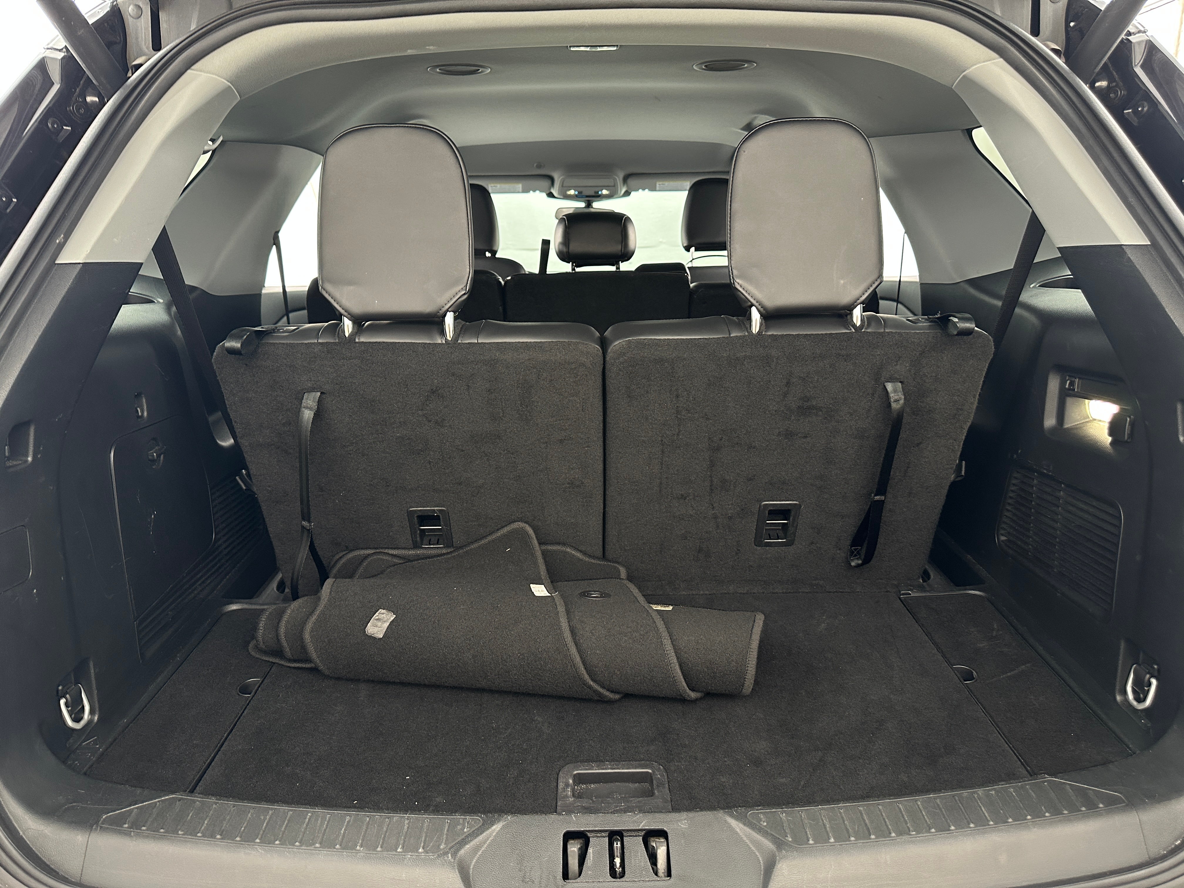 2024 Ford Explorer XLT 7