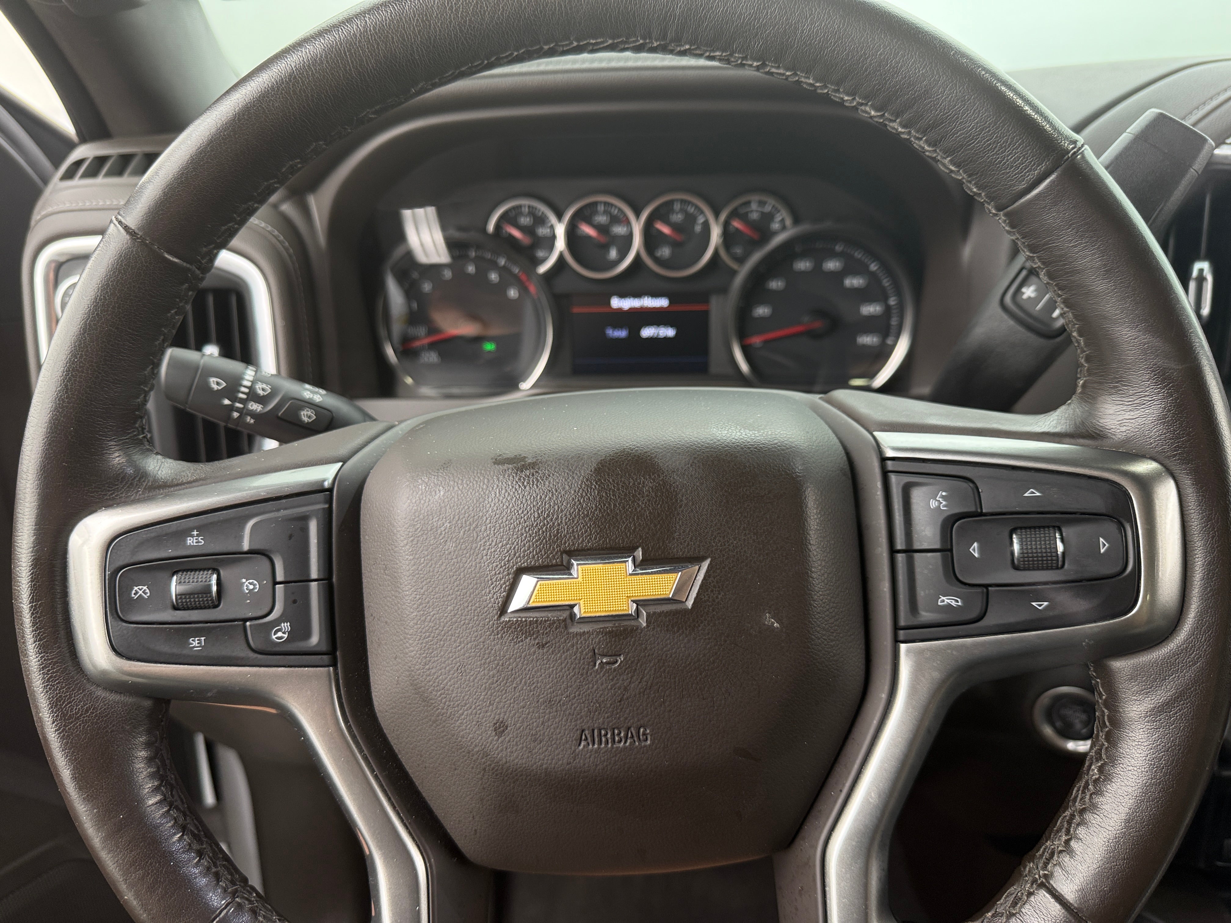 2021 Chevrolet Silverado 1500 LTZ 4