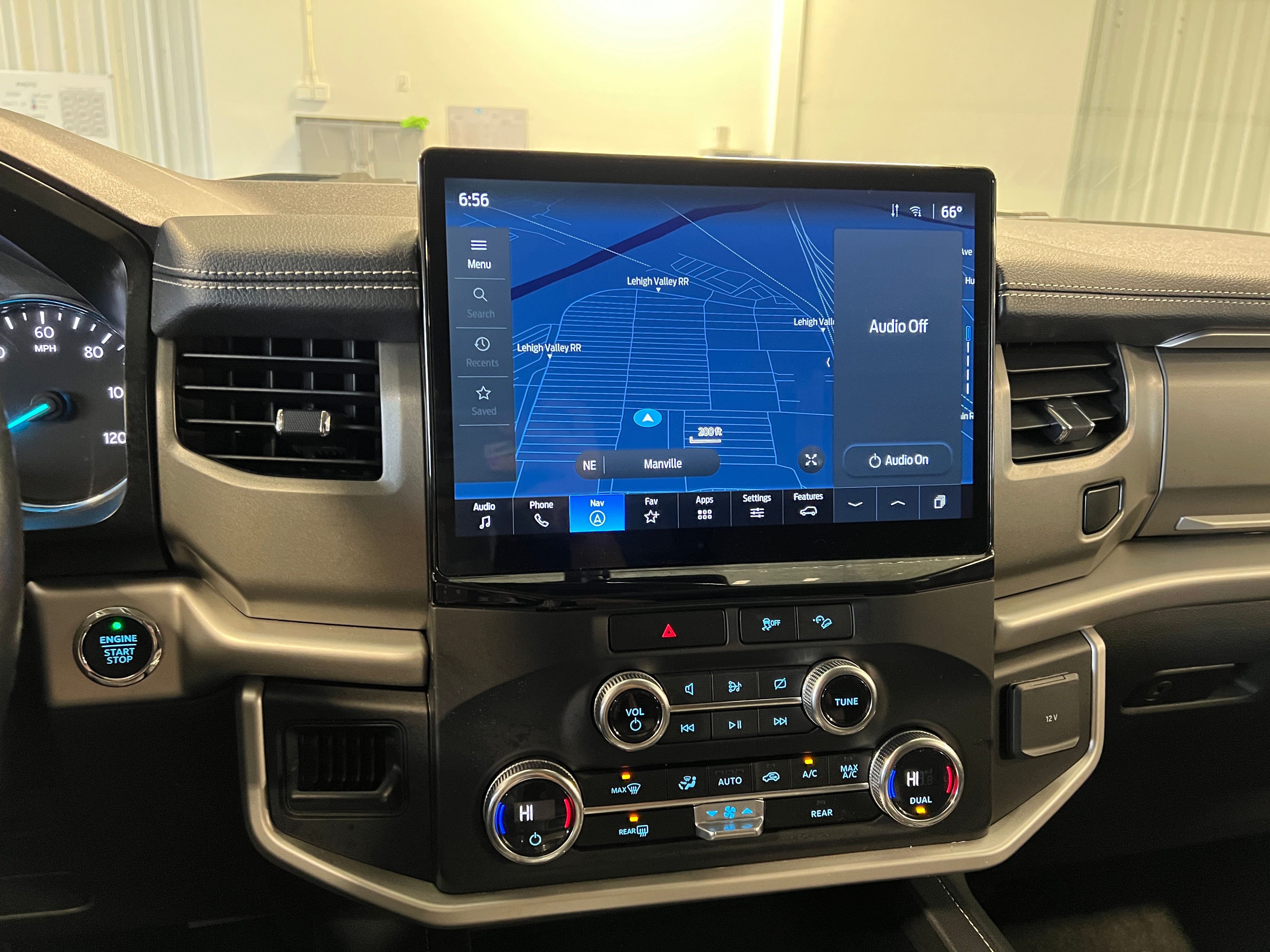 2023 Ford Expedition XL 4