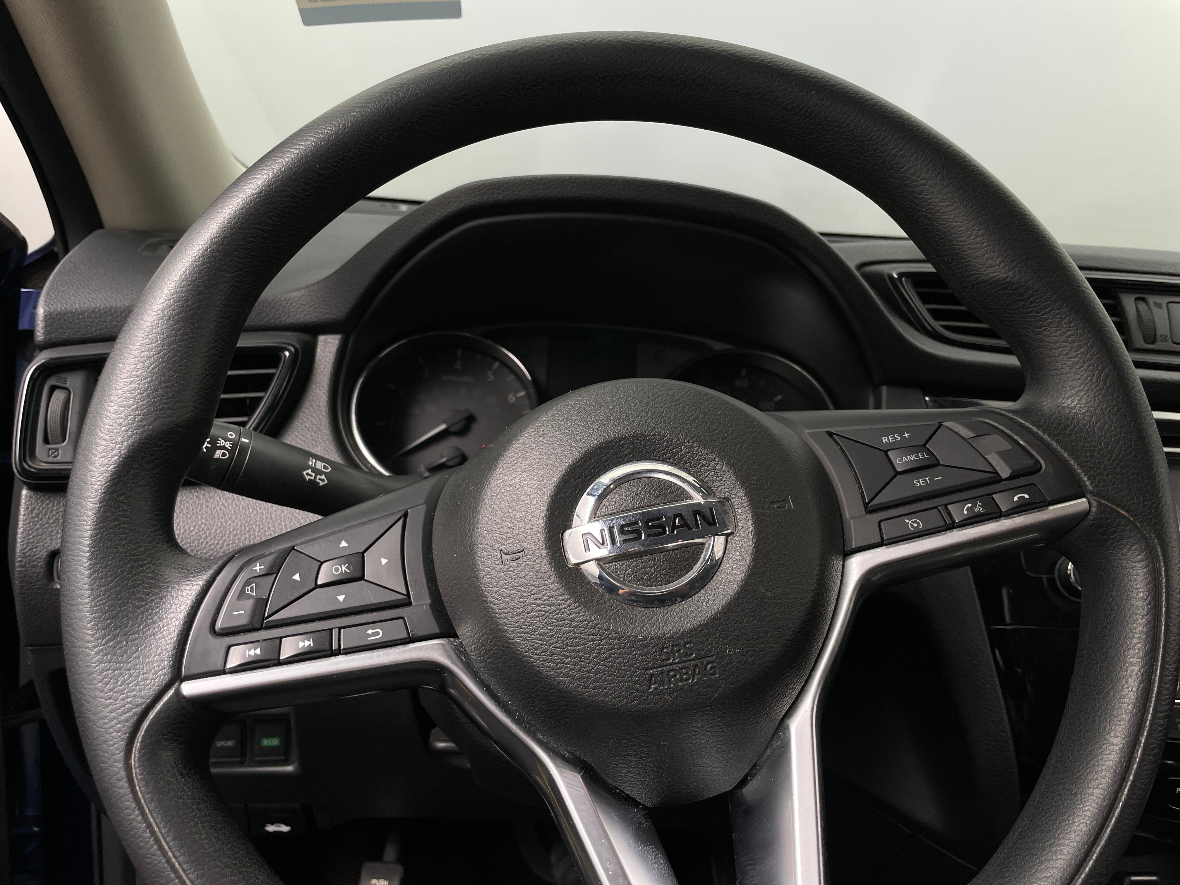 2017 Nissan Rogue S 5
