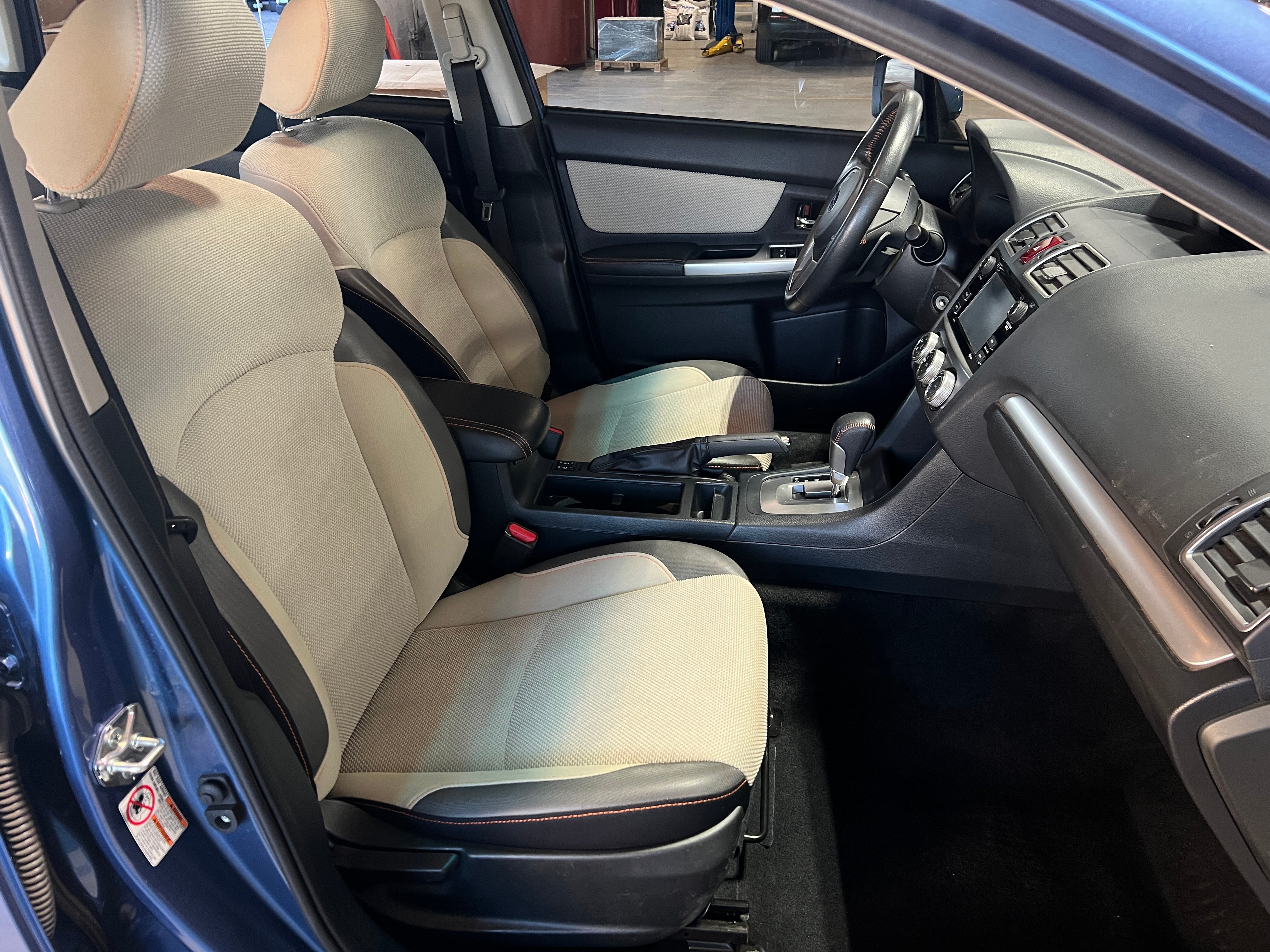 2016 Subaru Crosstrek Premium 2