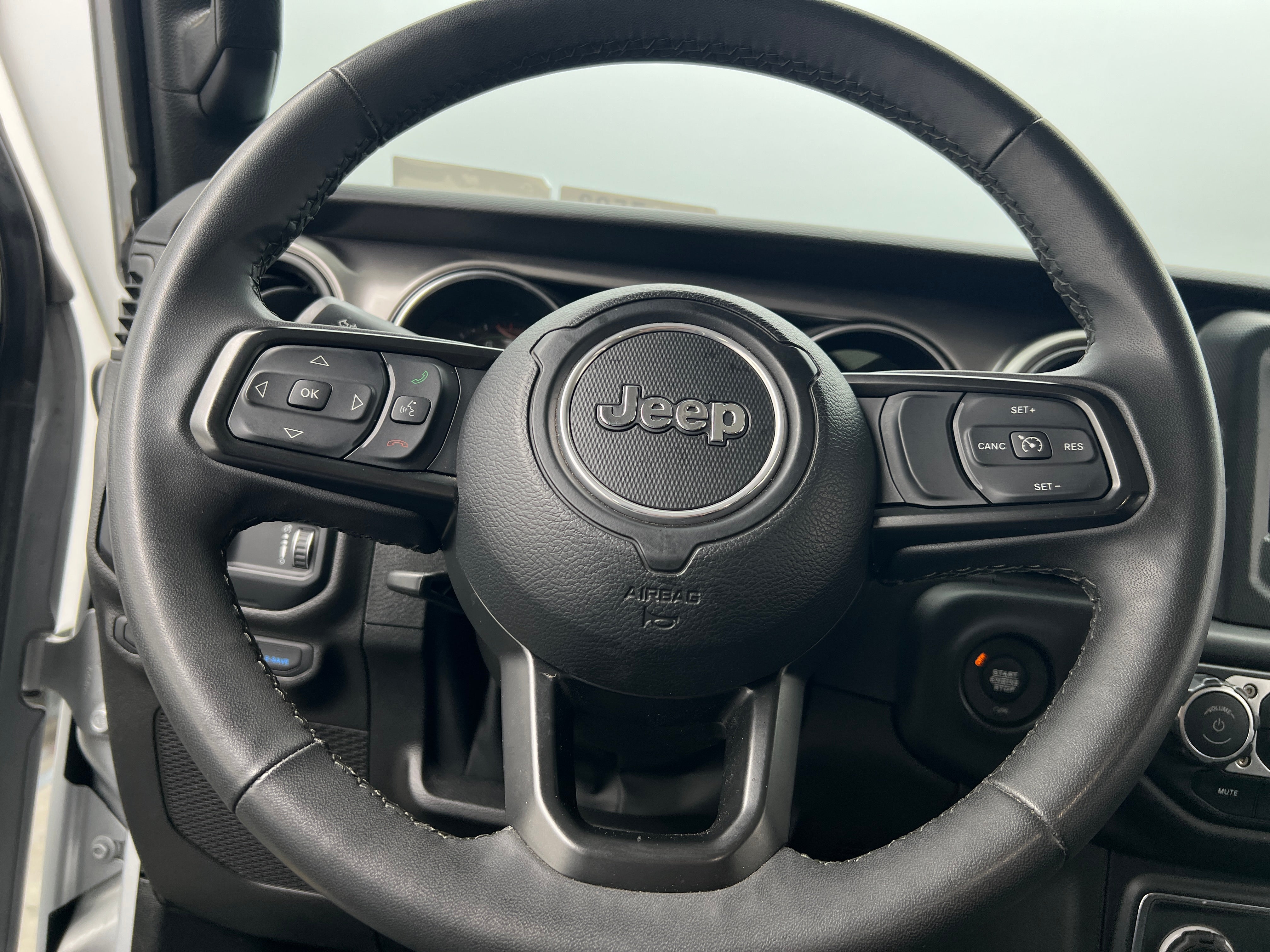 2023 Jeep Wrangler Willys Wheeler 5