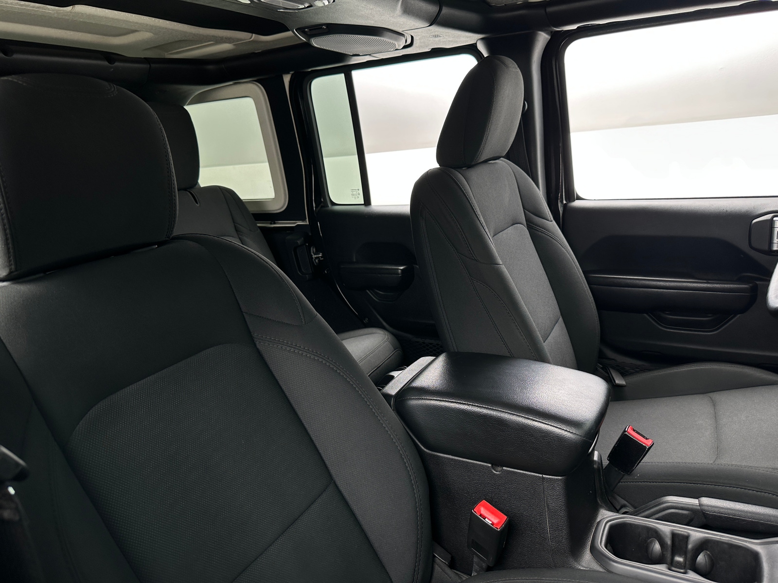 Thumbnail: 2018 Jeep Wrangler - 2