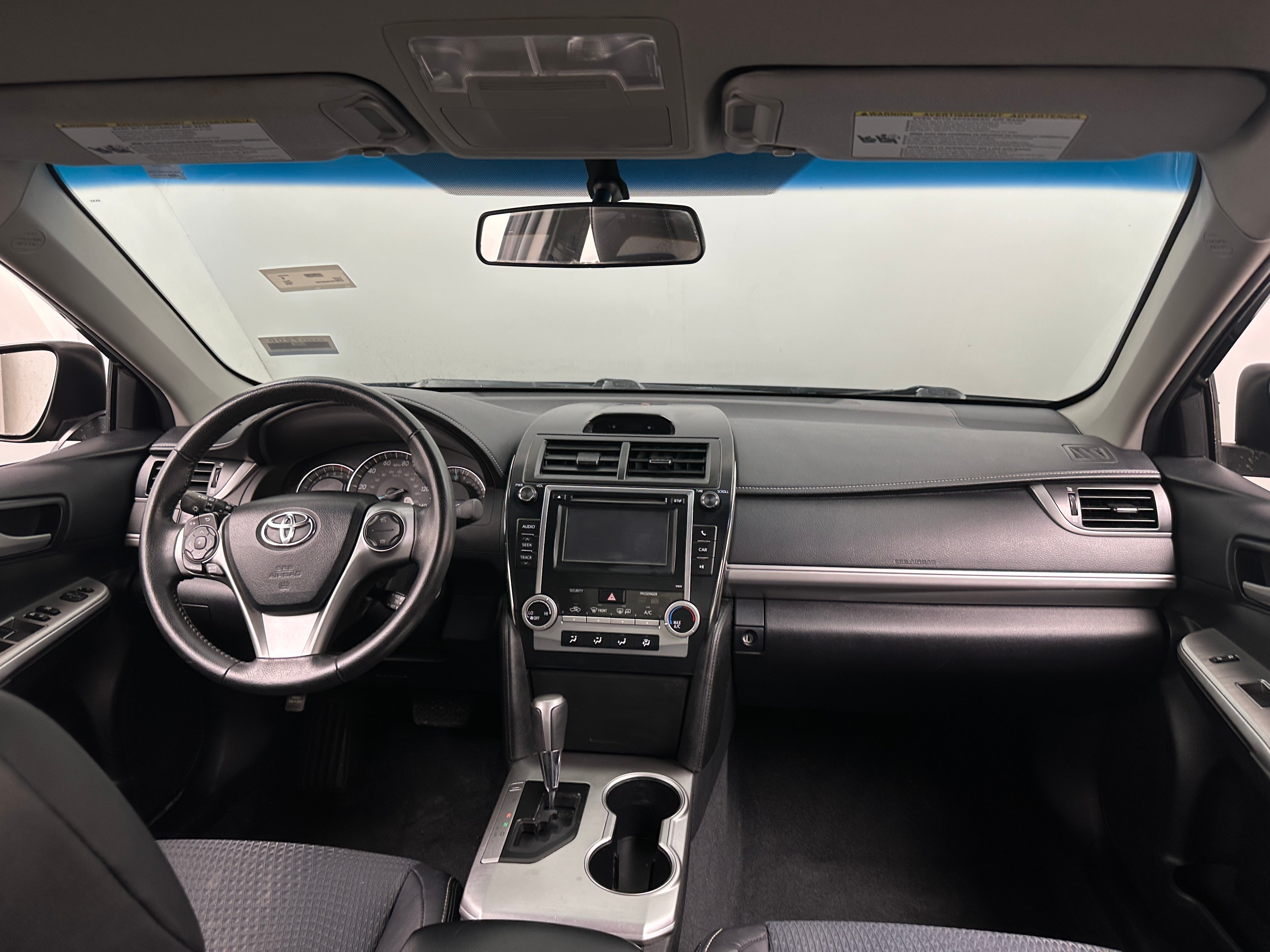 2013 Toyota Camry SE 3
