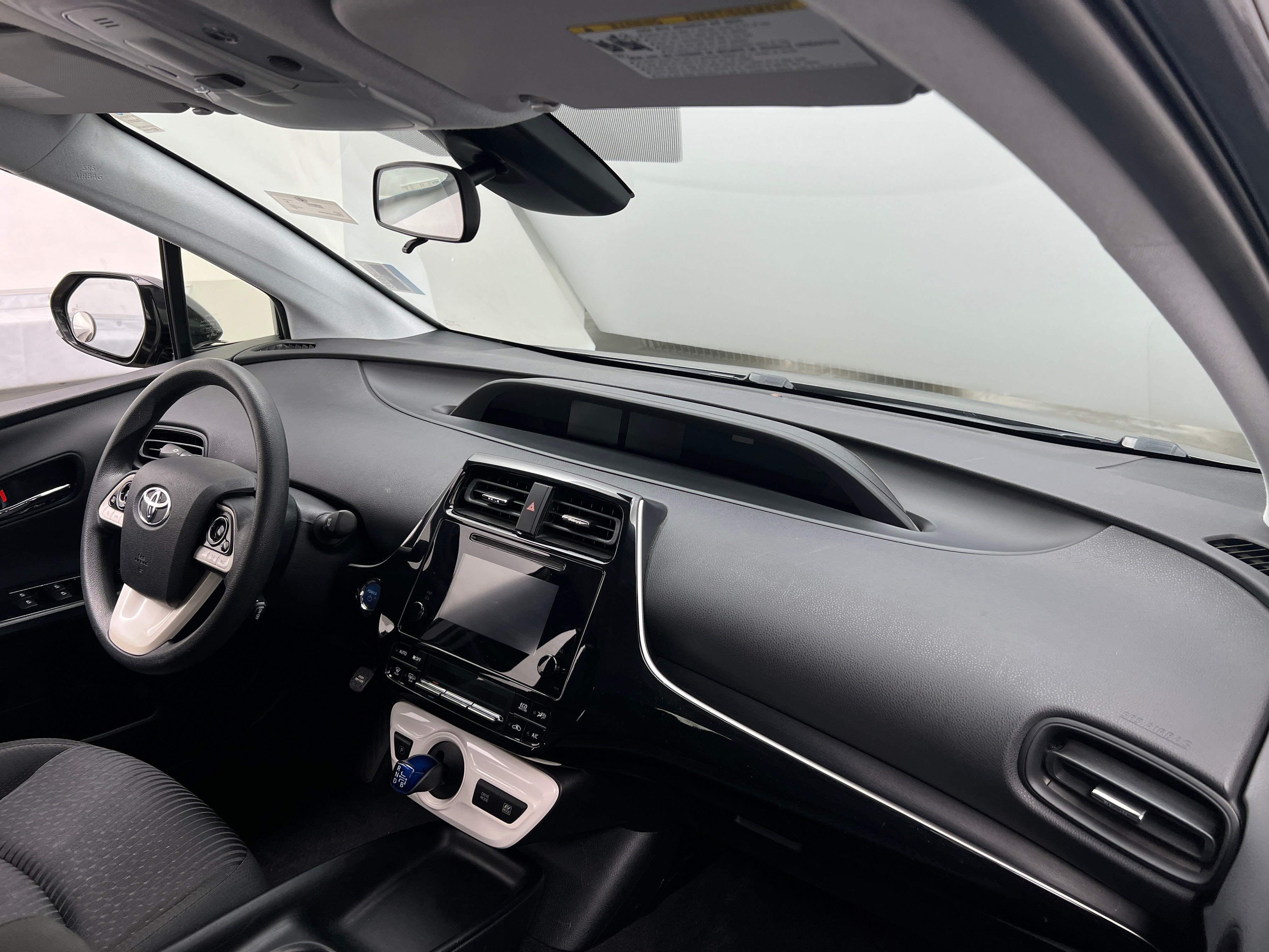 2017 Toyota Prius Two 3