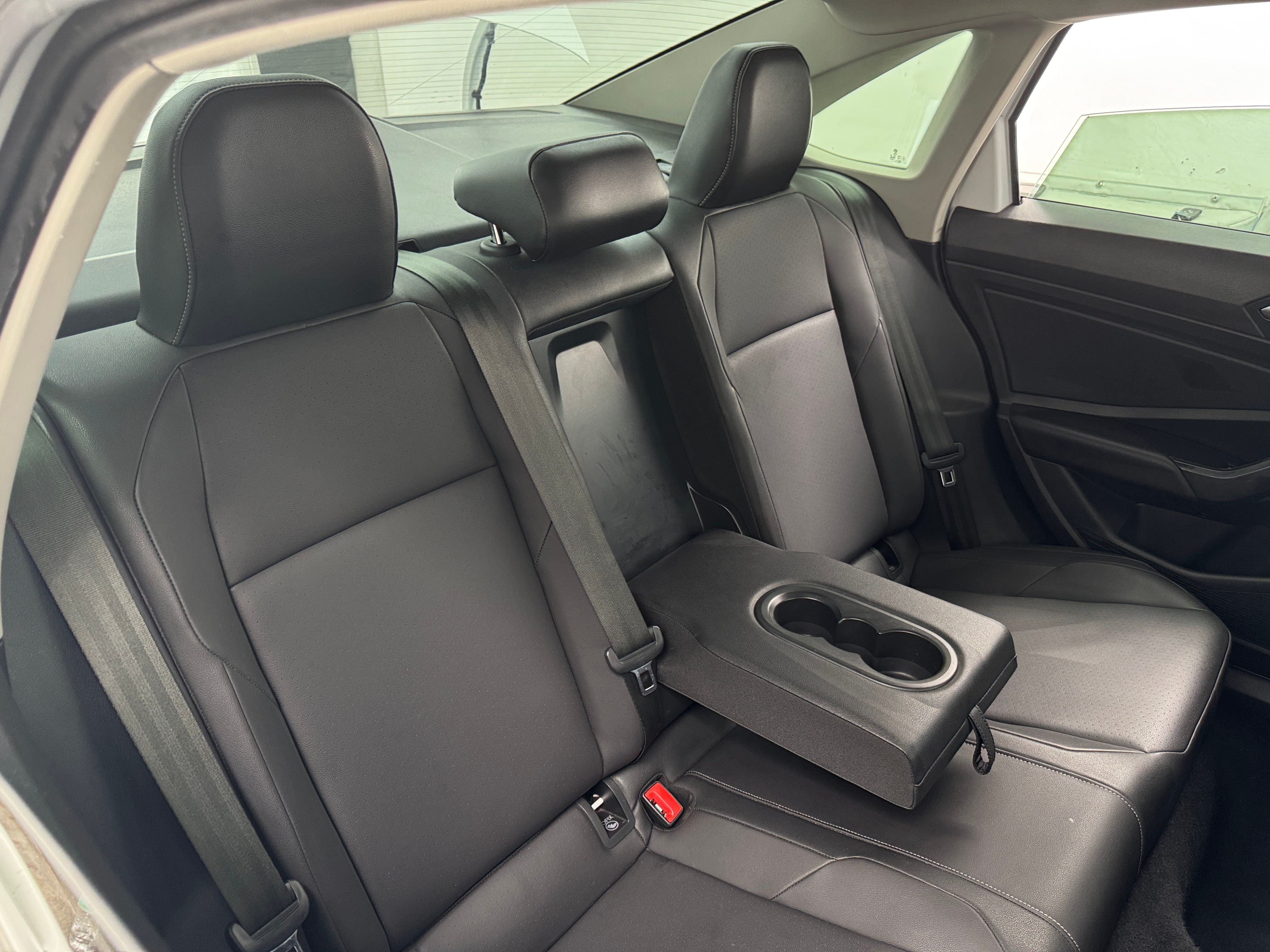 2020 Volkswagen Jetta SEL 5