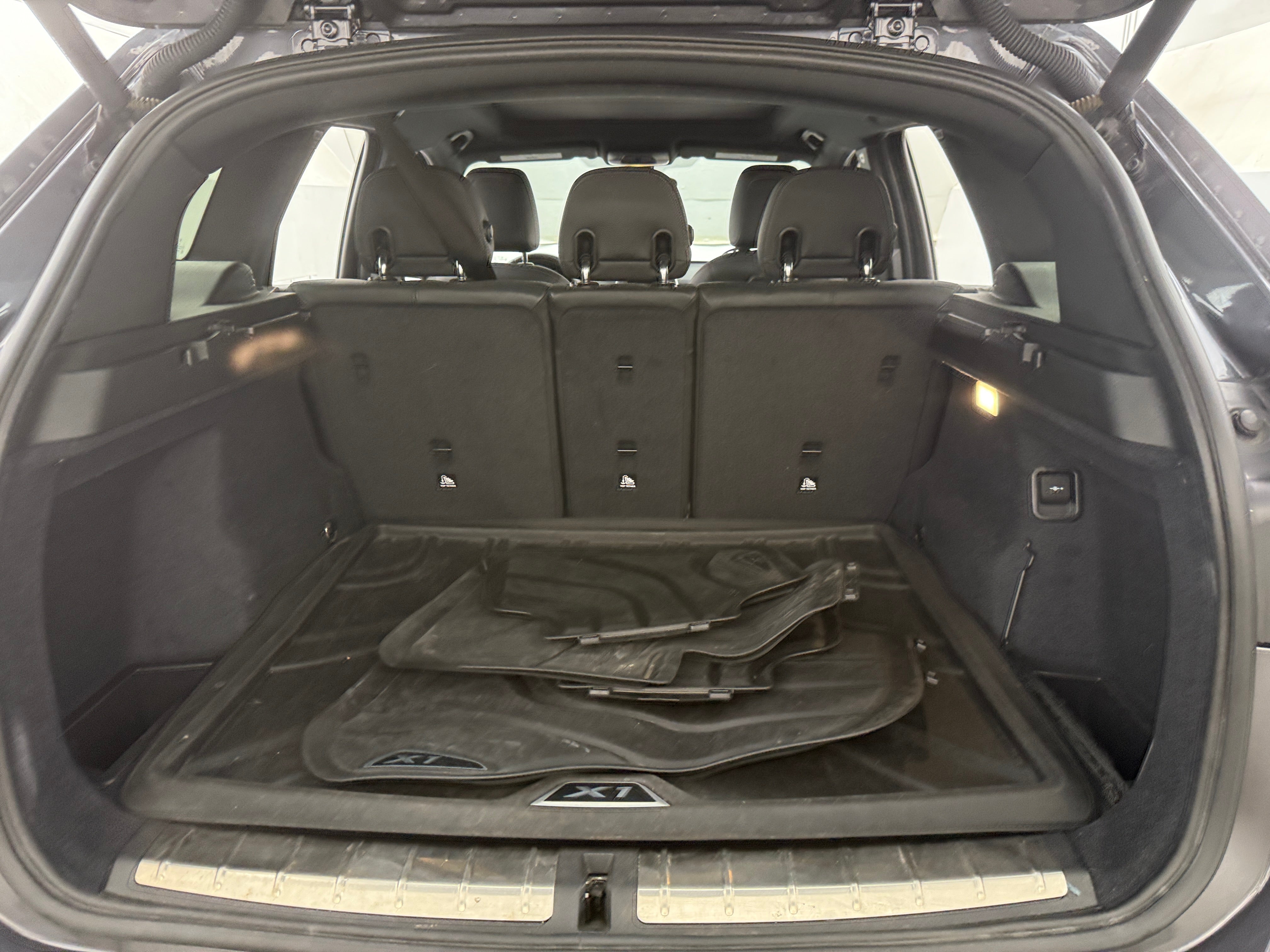 2017 BMW X1 xDrive28i 6