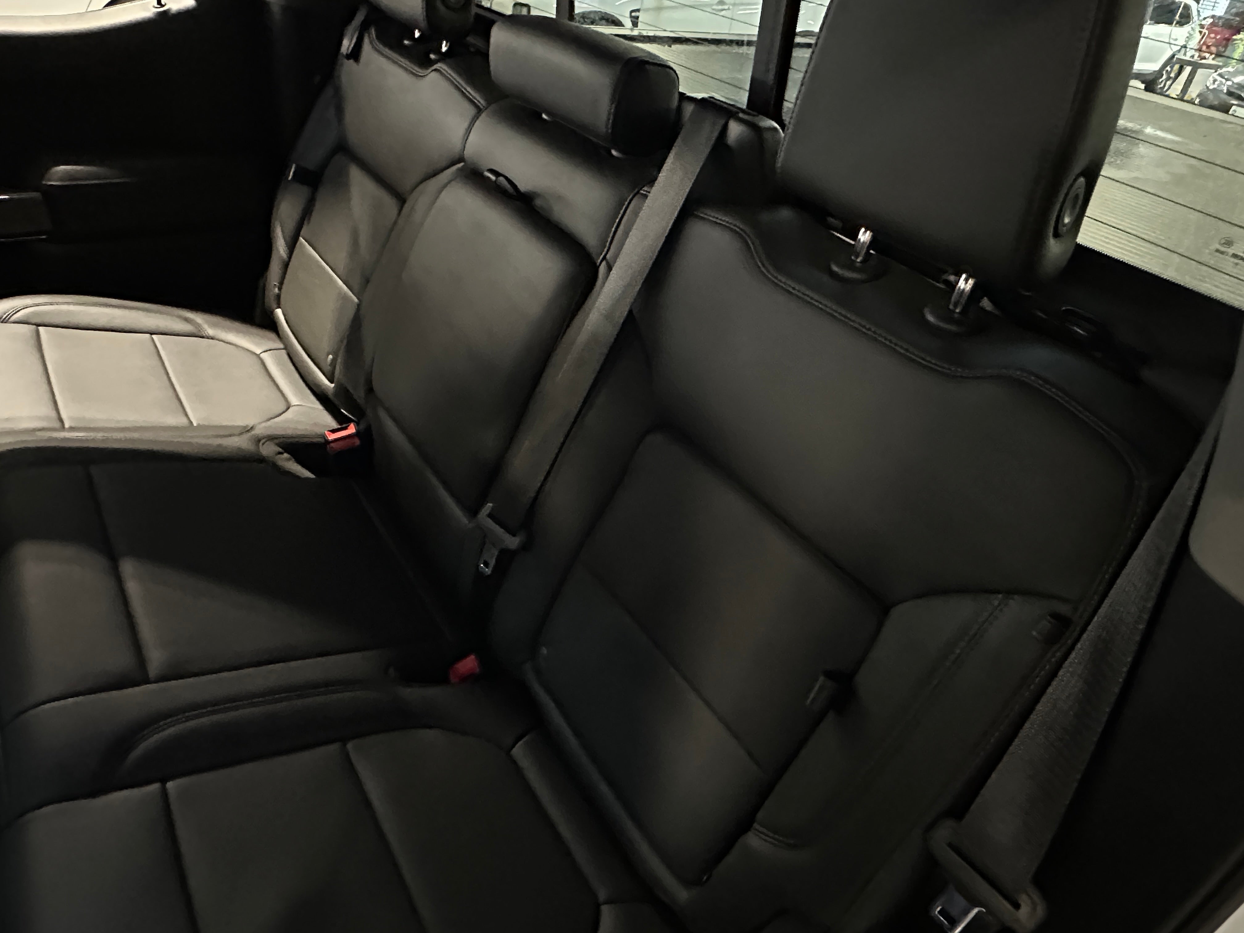 2020 Chevrolet Silverado 1500 RST 6