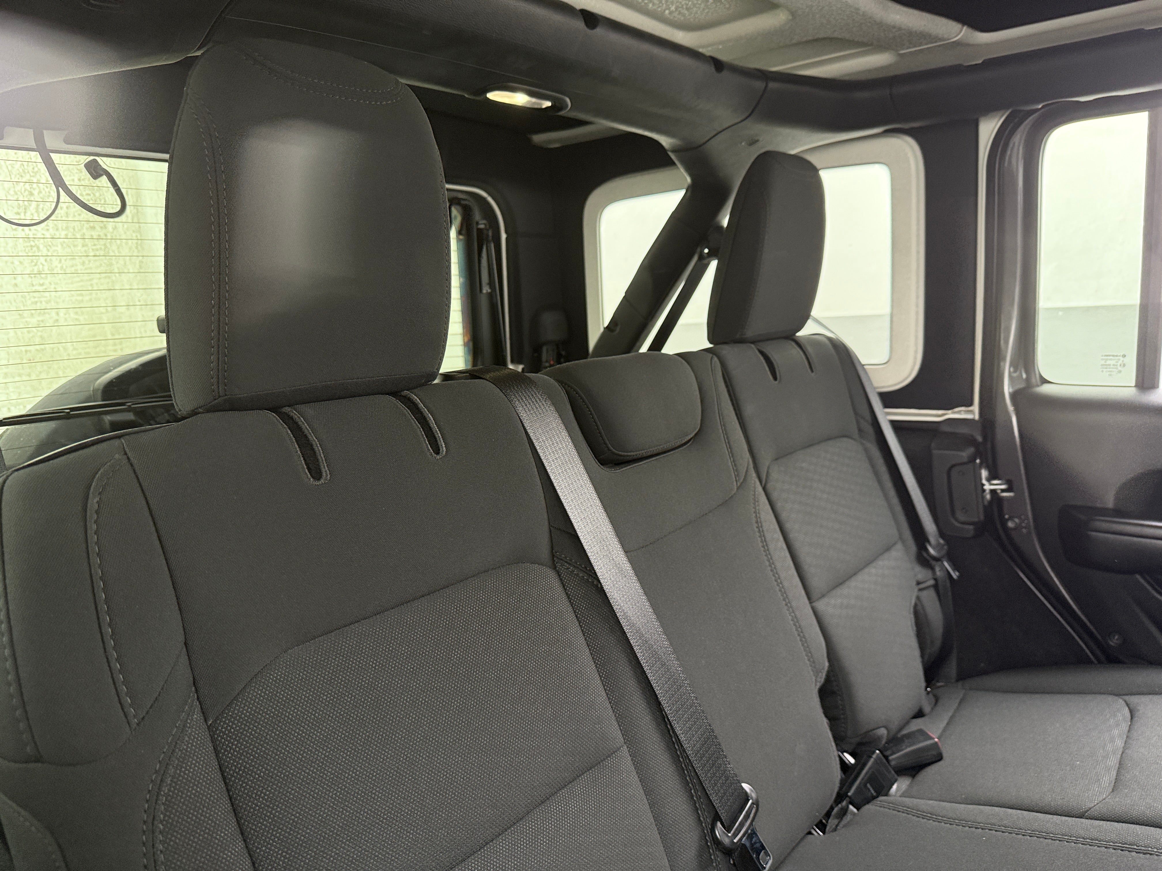 2020 Jeep Wrangler Unlimited Sport S 6