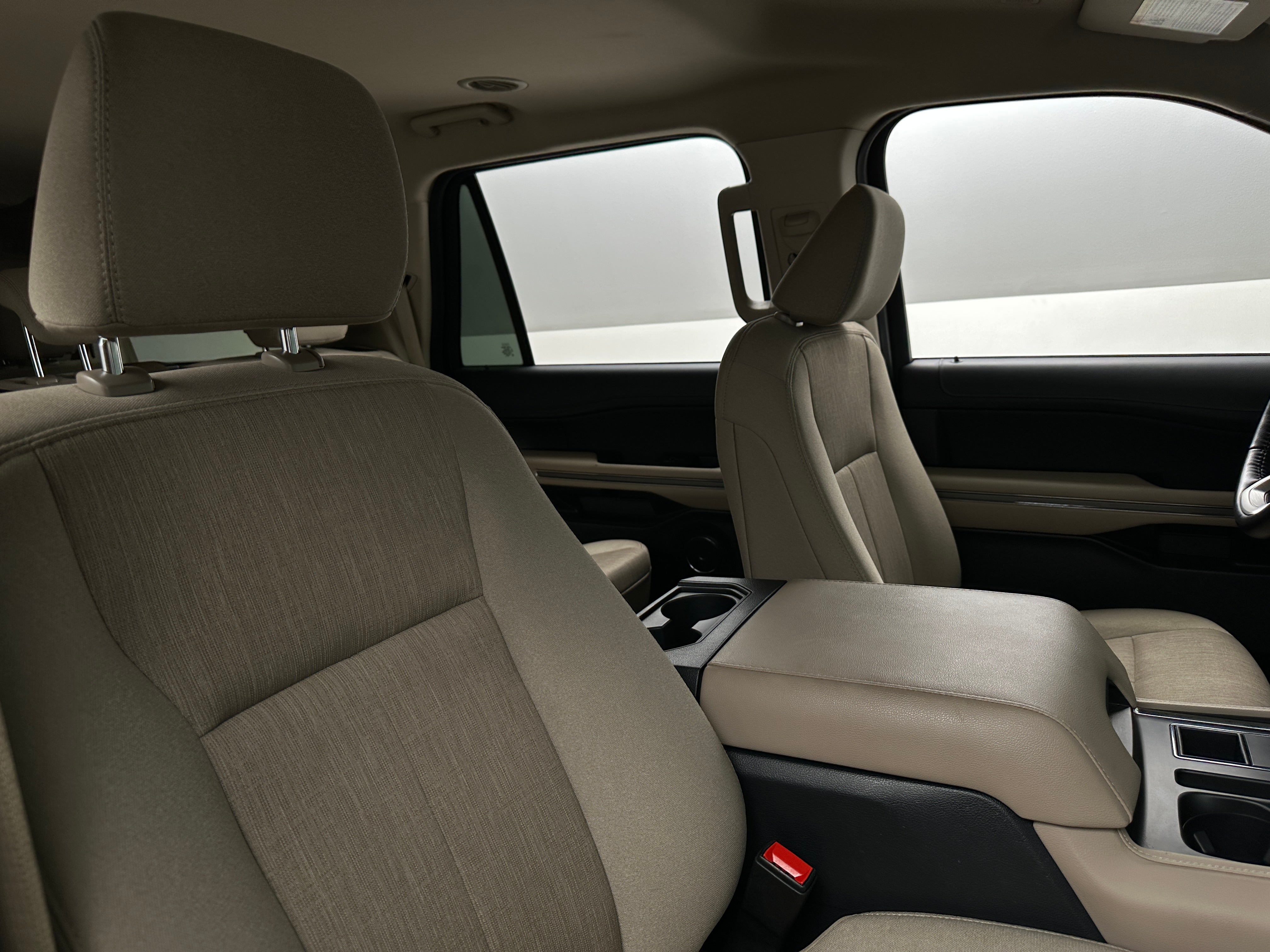 2024 Ford Expedition MAX XLT 2