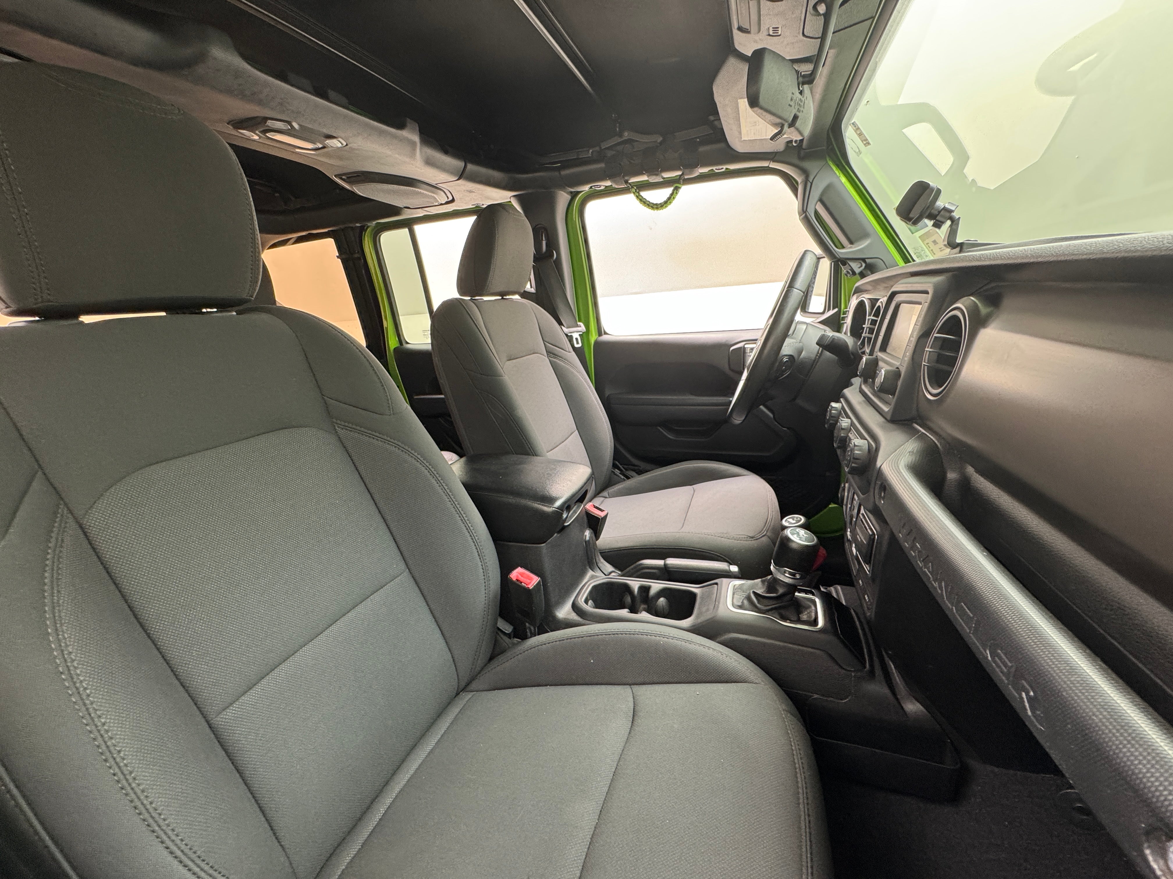 2018 Jeep Wrangler Unlimited Sport S 2