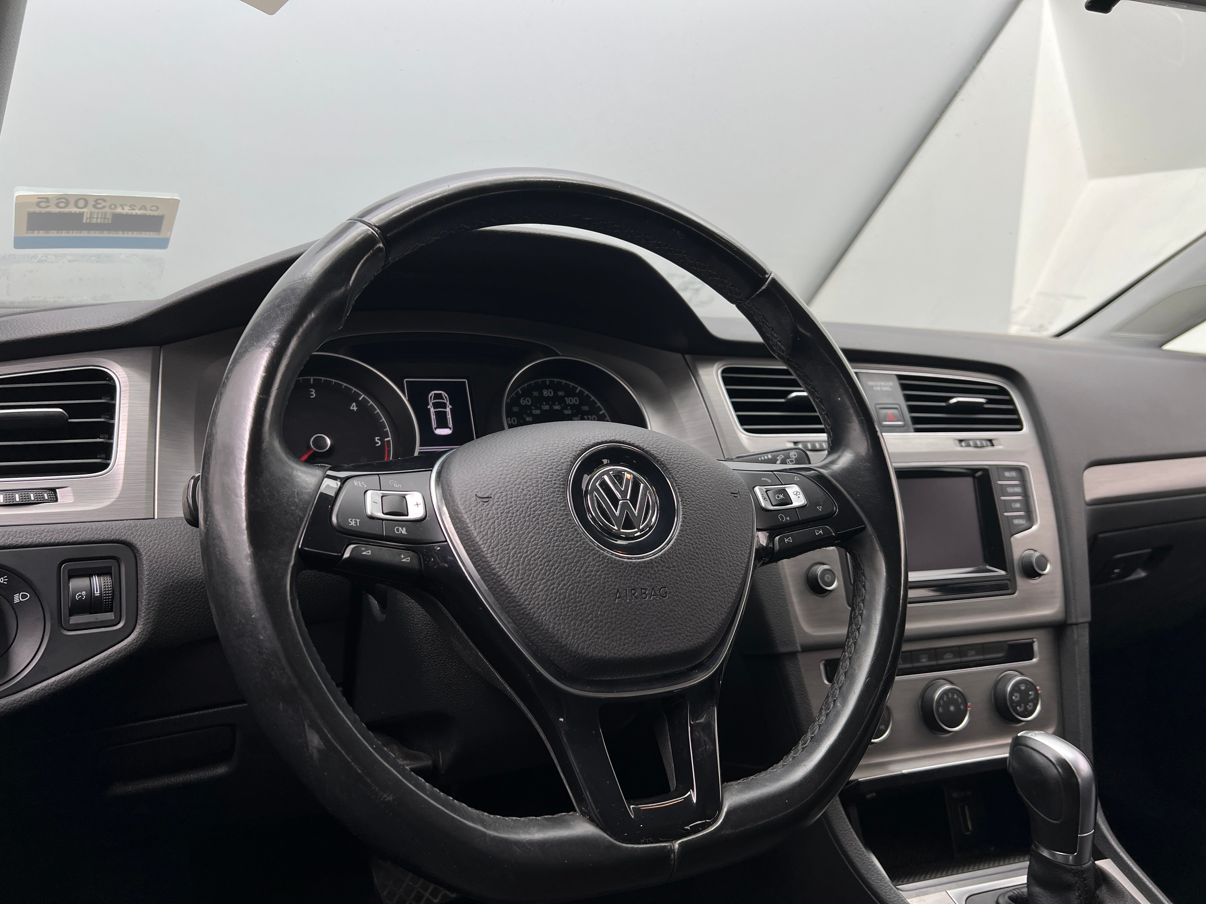 2015 Volkswagen Golf TDI S 4
