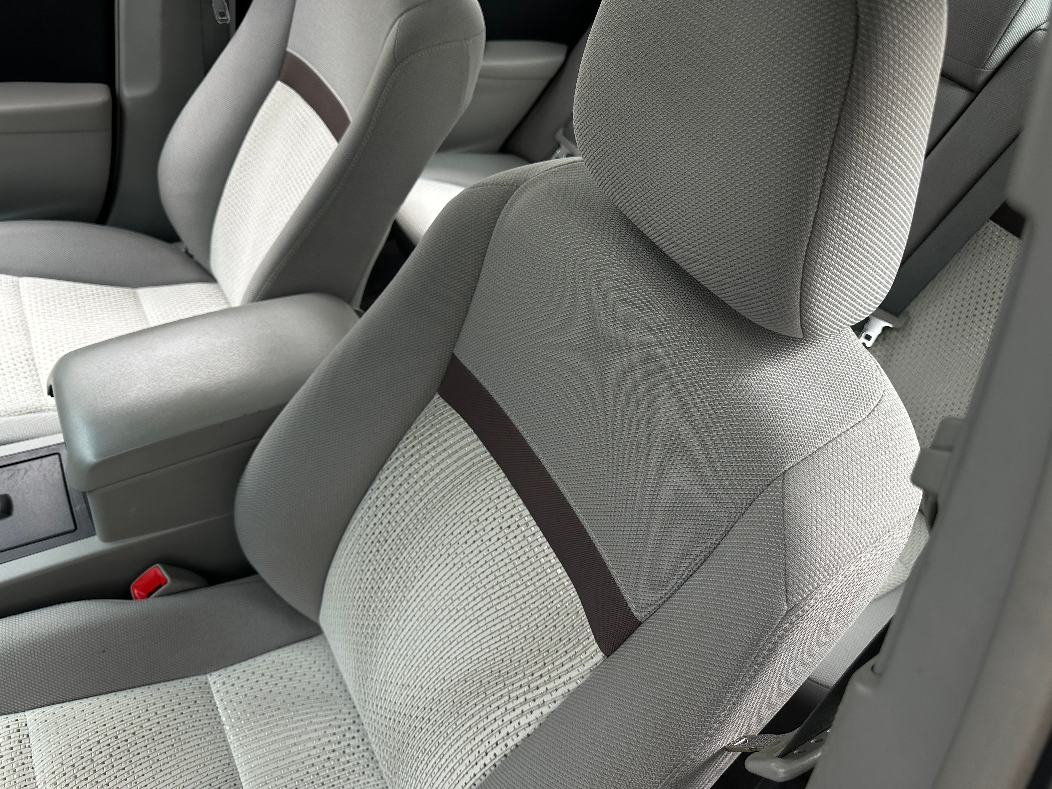 2013 Toyota Camry XLE 2