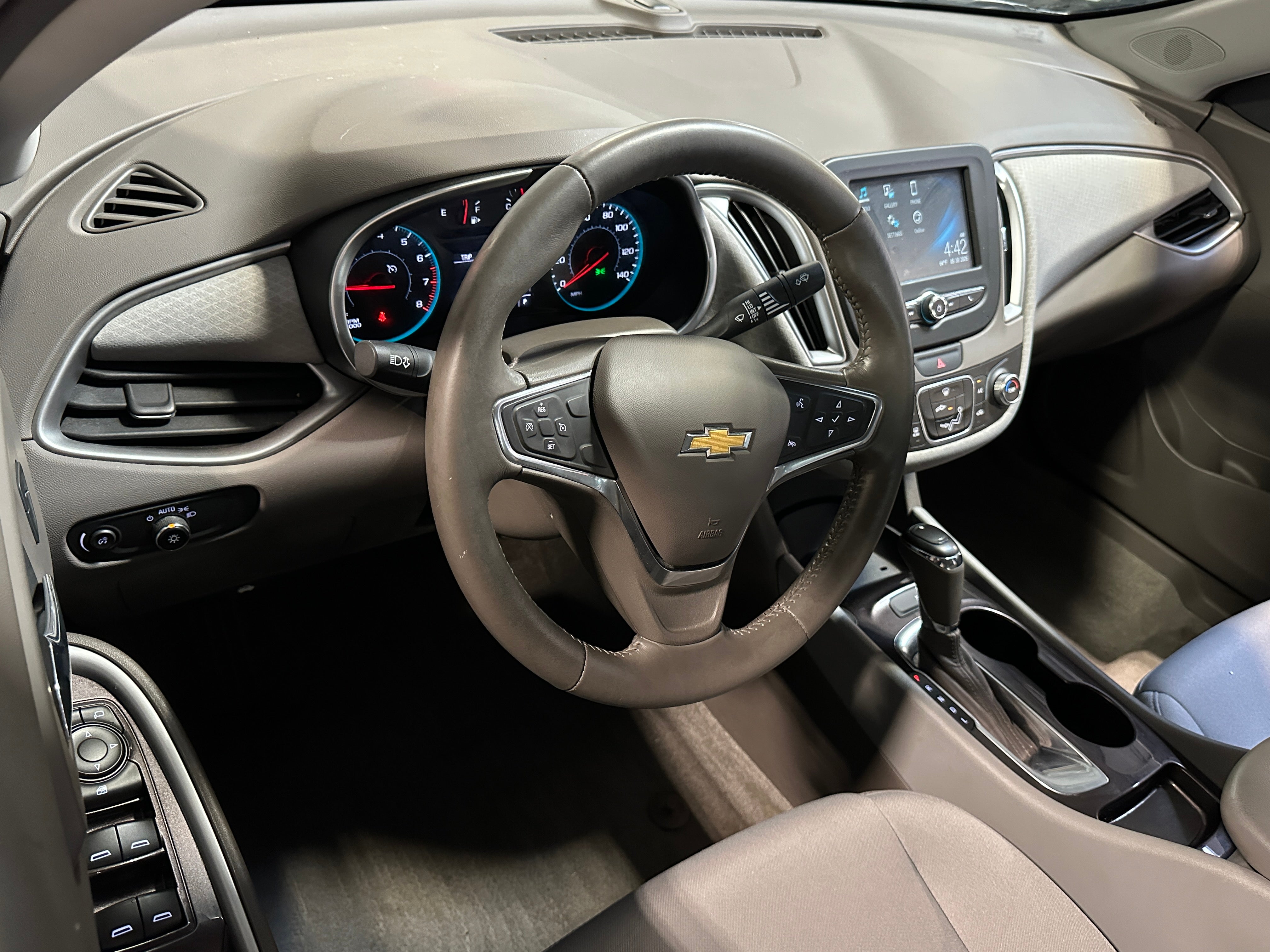 2016 Chevrolet Malibu LS 3