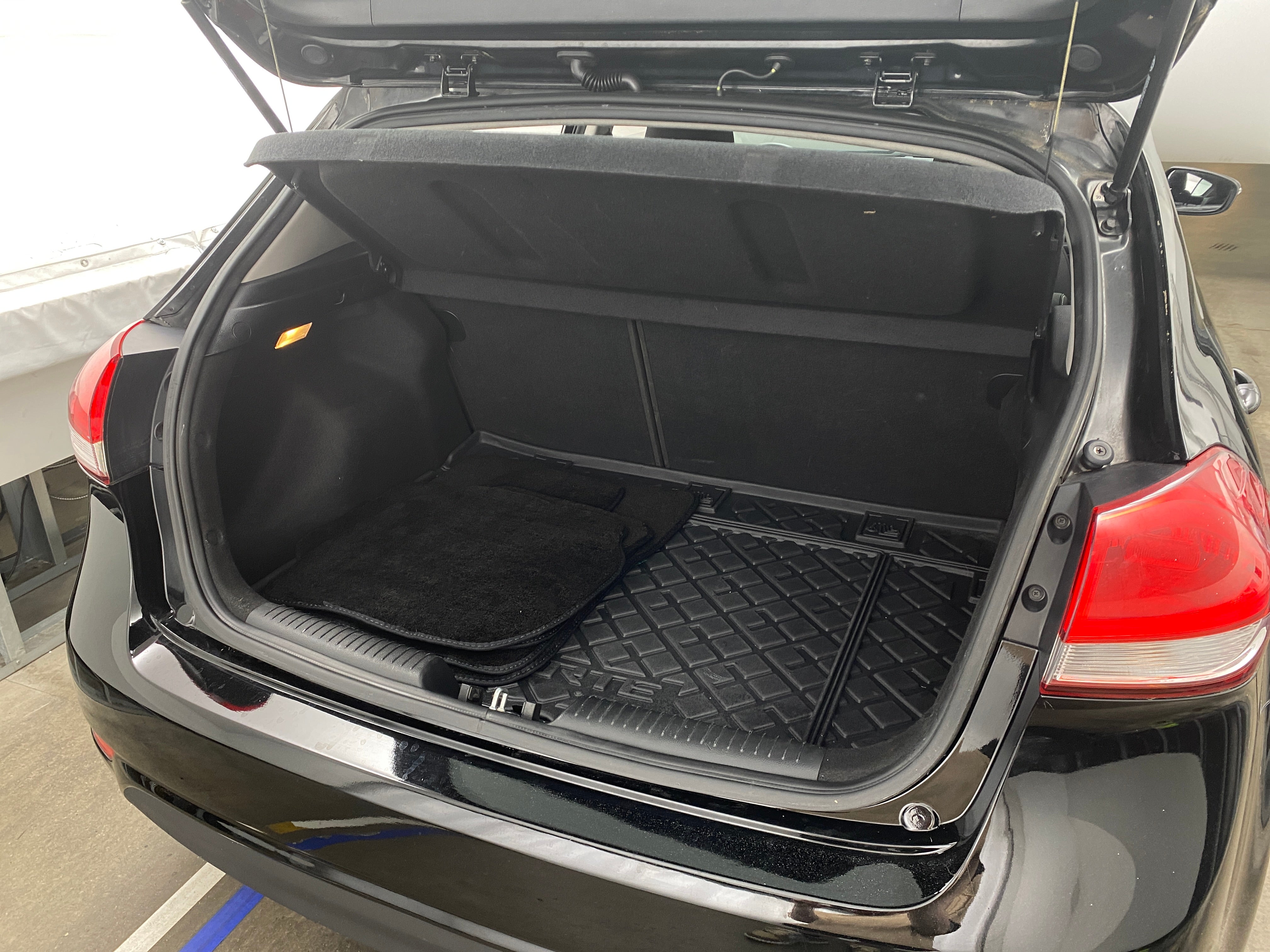 2016 Kia Forte LX 7