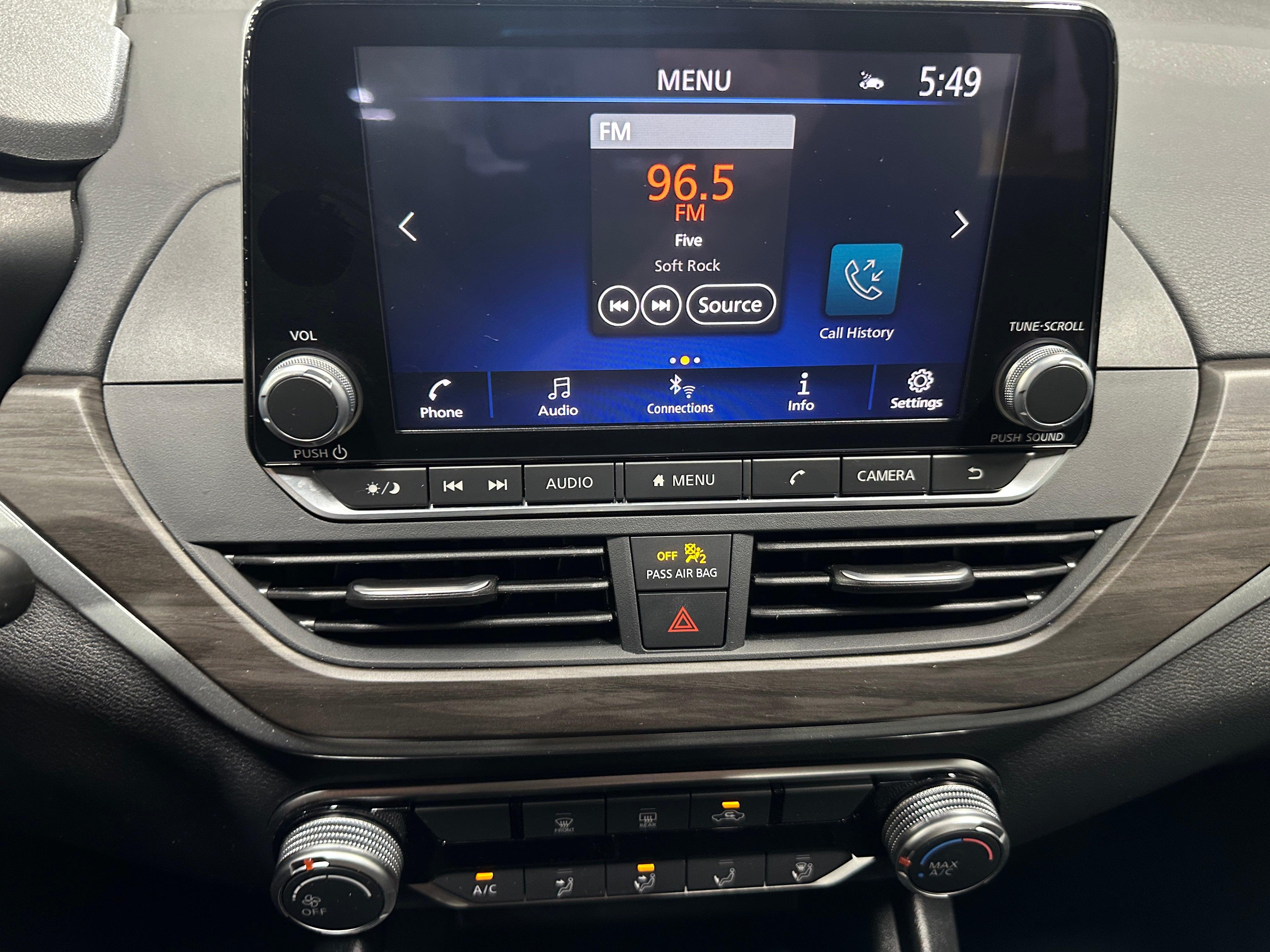 2025 Nissan Altima SV 4