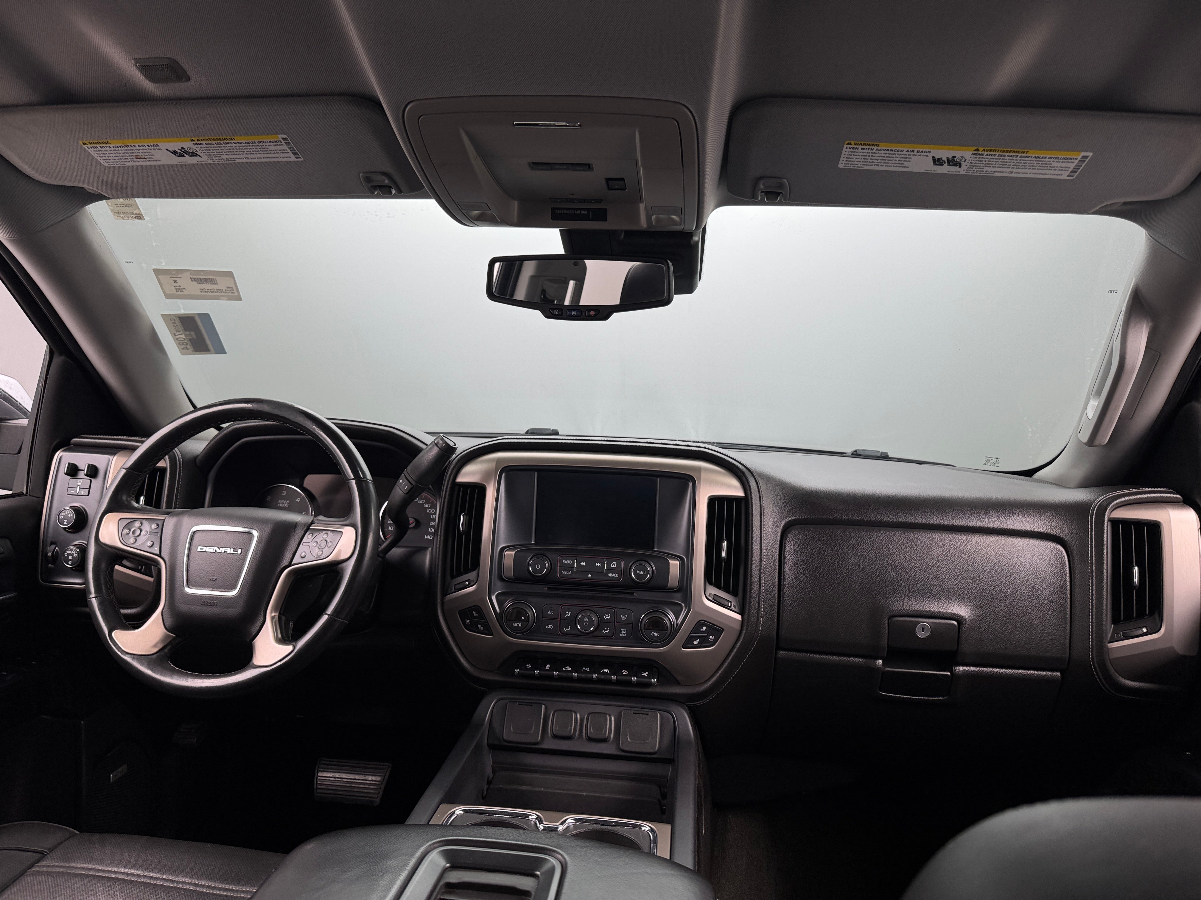 2016 GMC Sierra 1500 Denali 2