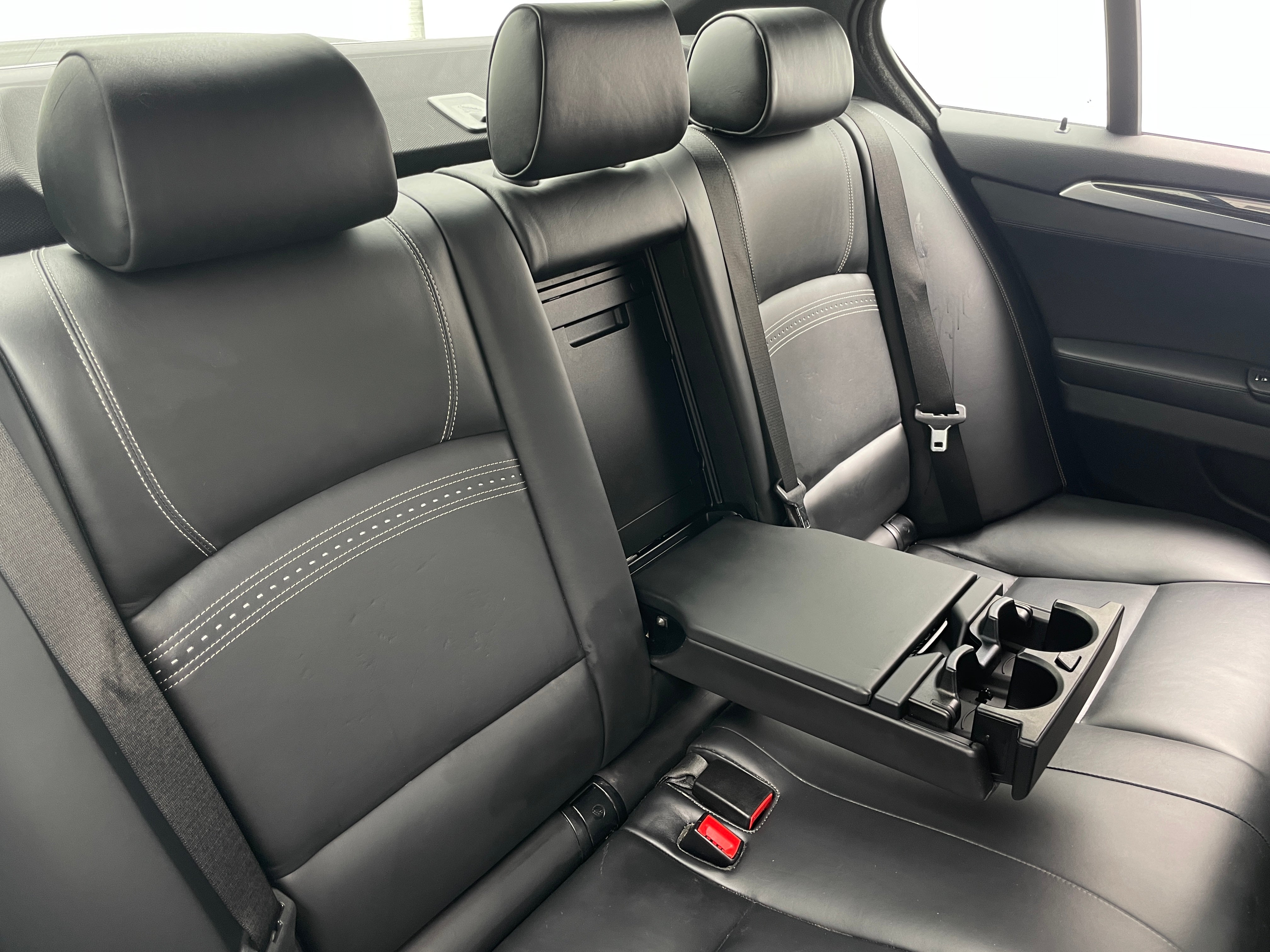 2016 BMW 5 Series 550i xDrive 5