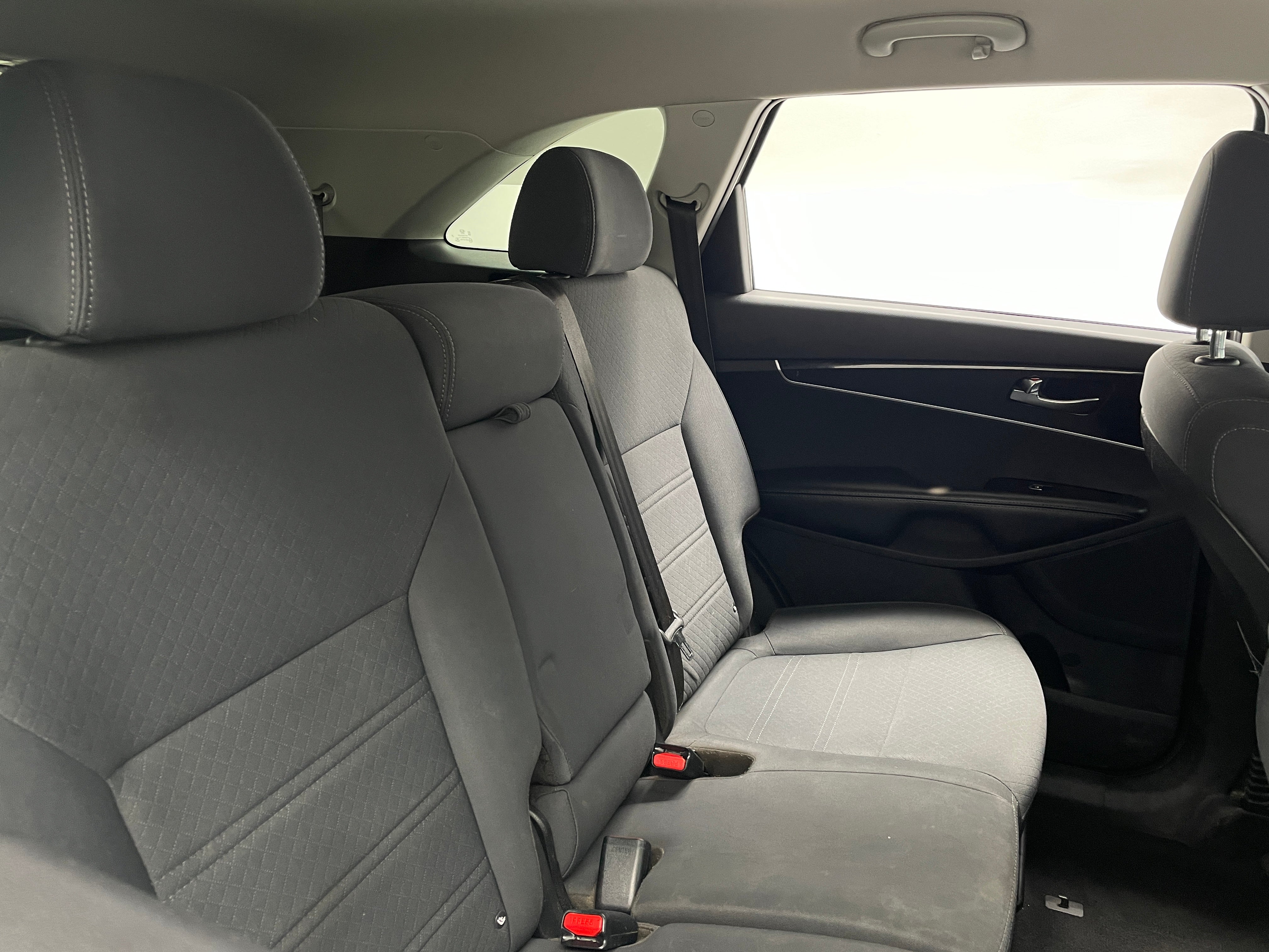 2019 Kia Sorento LX 6