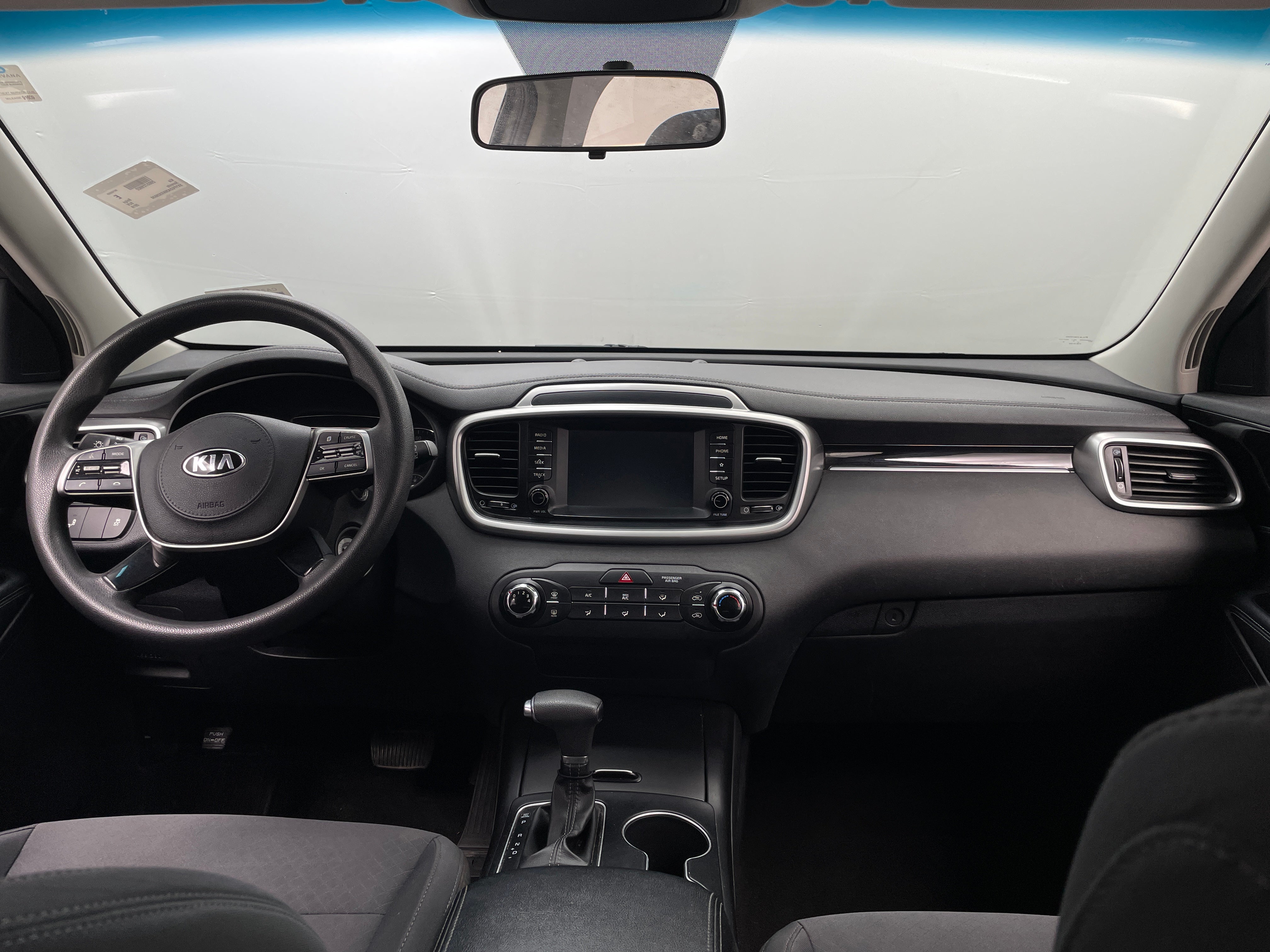 2019 Kia Sorento LX 3