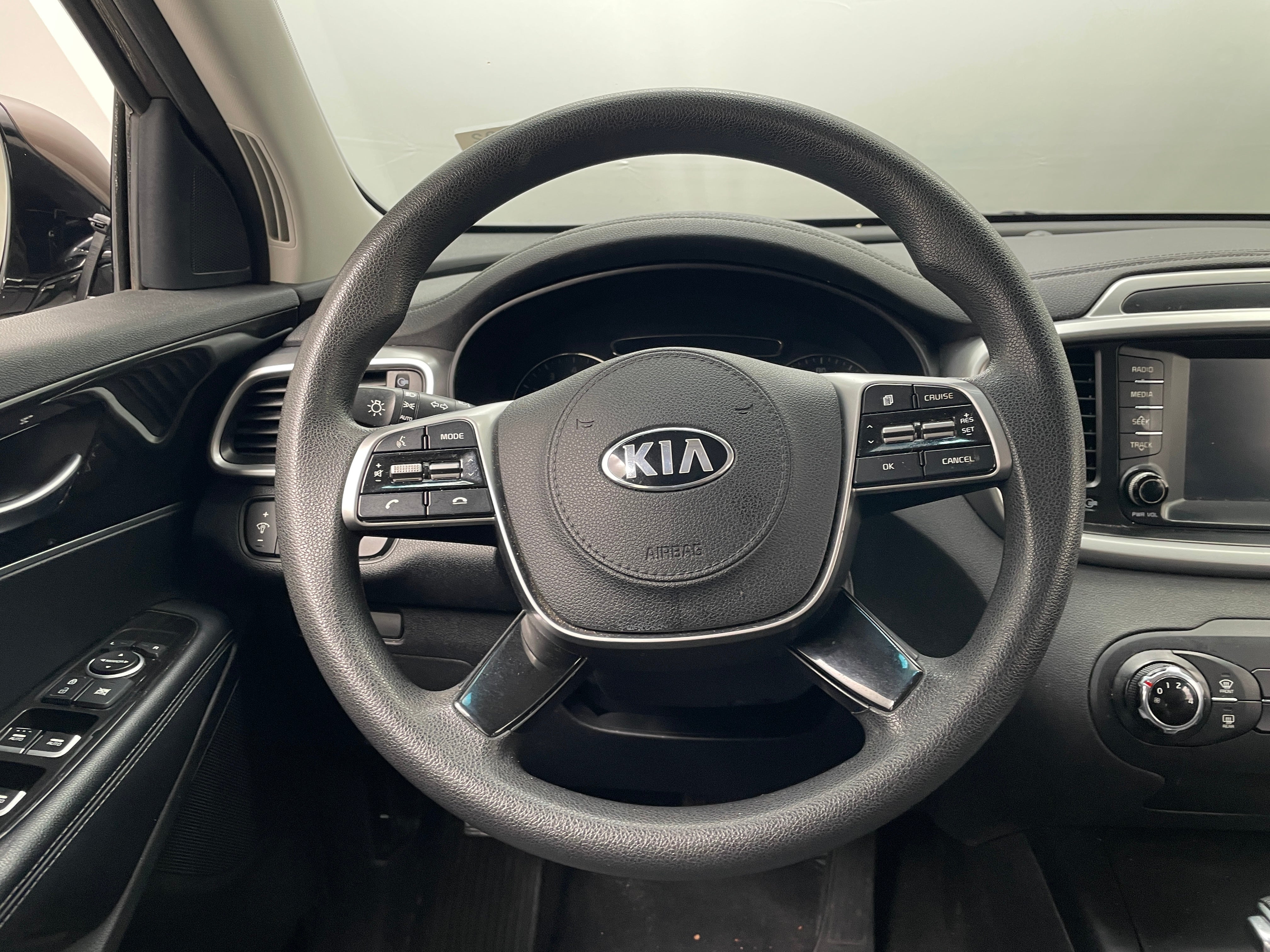 2019 Kia Sorento LX 5