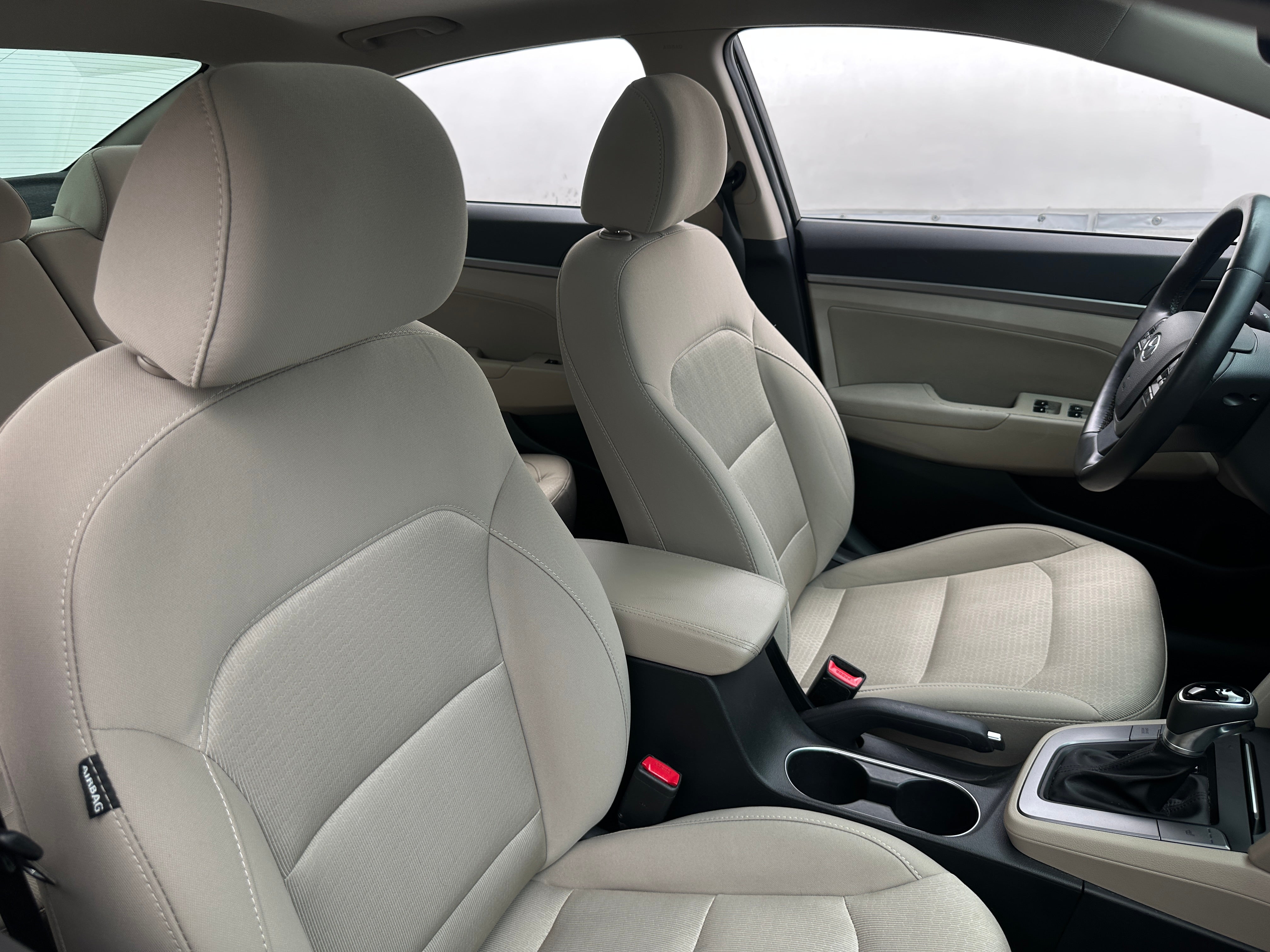 2017 Hyundai Elantra Value Edition 2