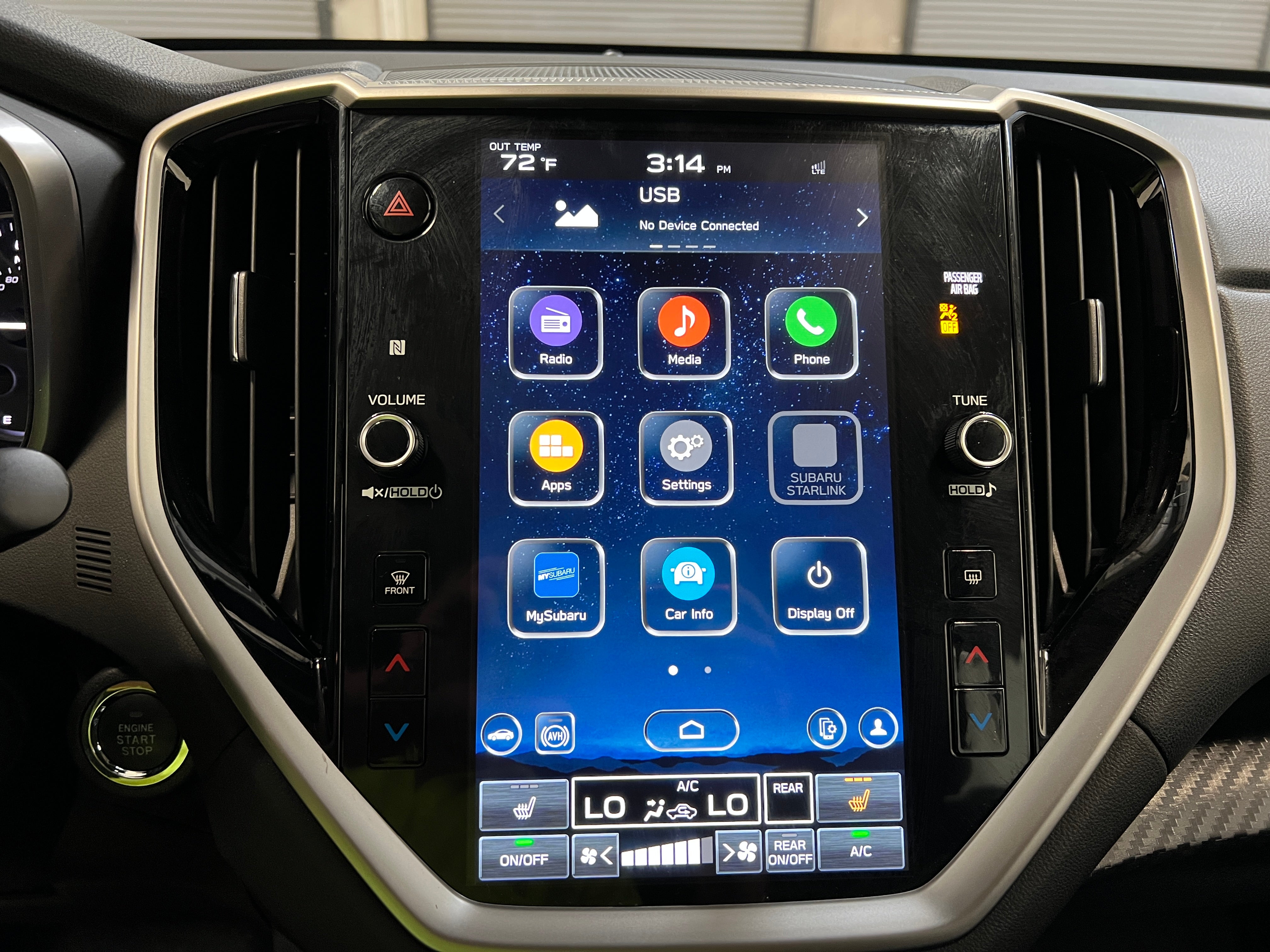 2024 Subaru Ascent Premium 4